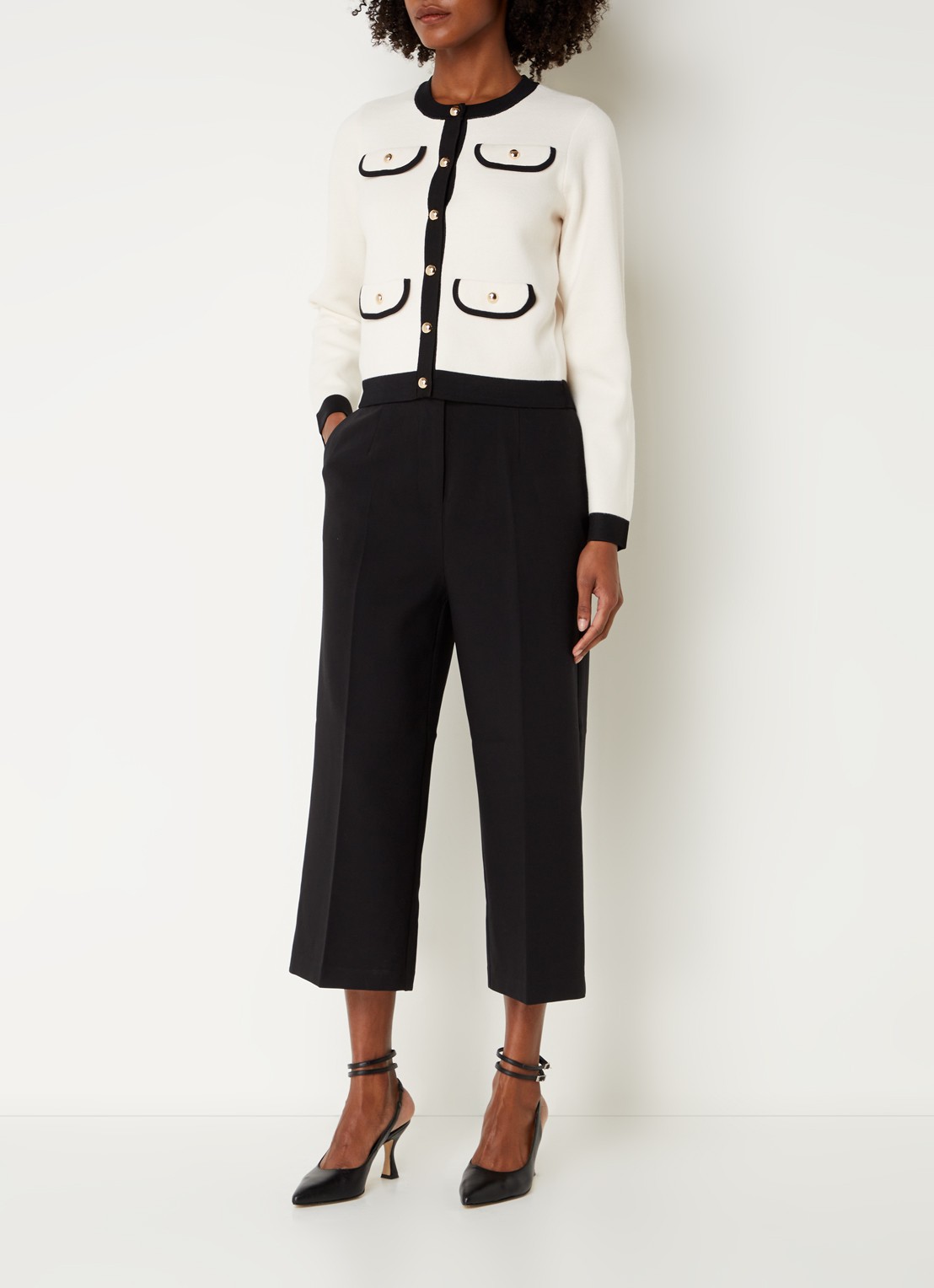 Phase Eight Aubrielle high waist wide fit culotte met steekzakken - voorkant 3 zwart