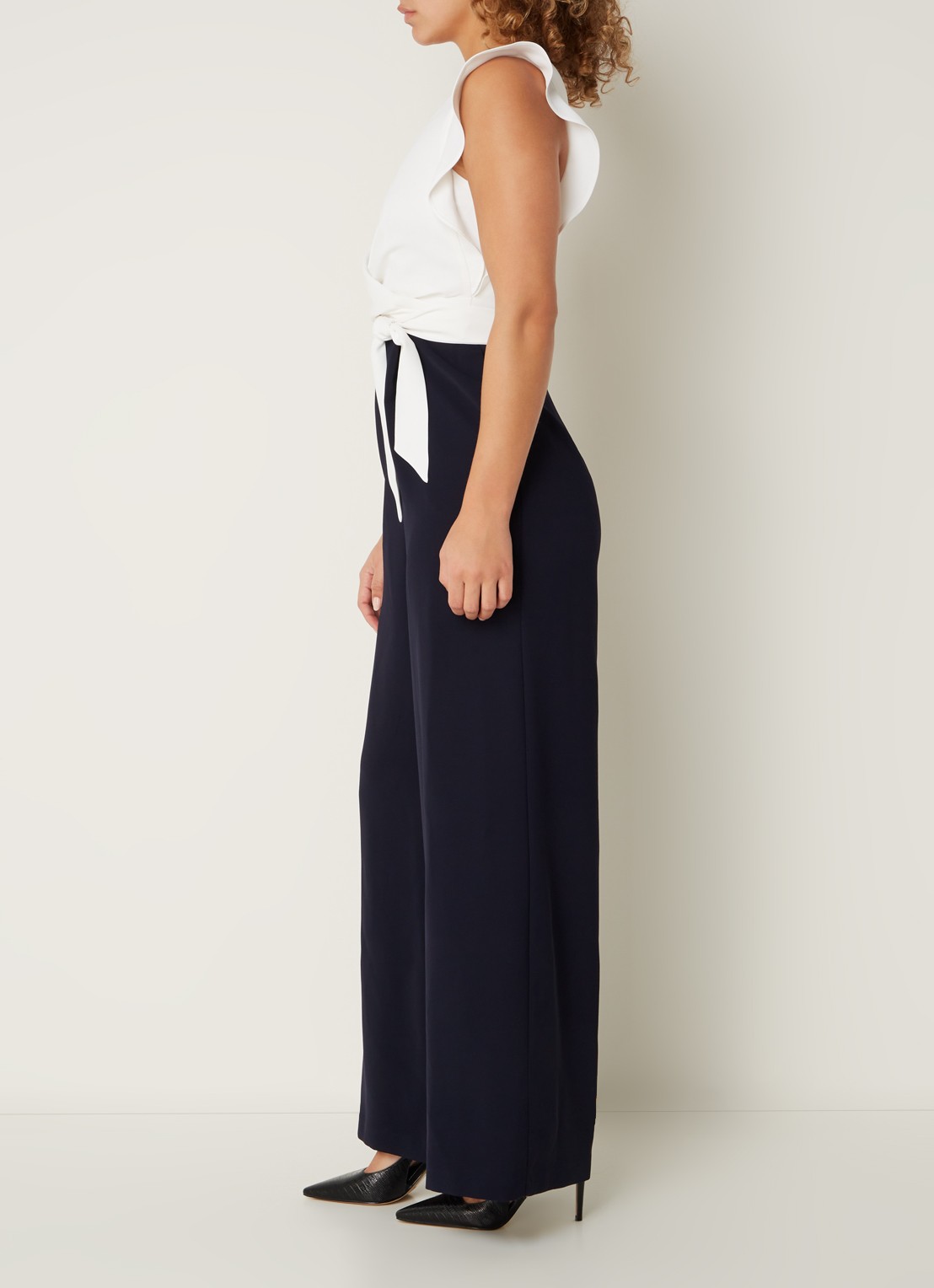 Phase Eight Ayla loose fit jumpsuit met gestrikt detail en steekzakken - voorkant 2 donkerblauw