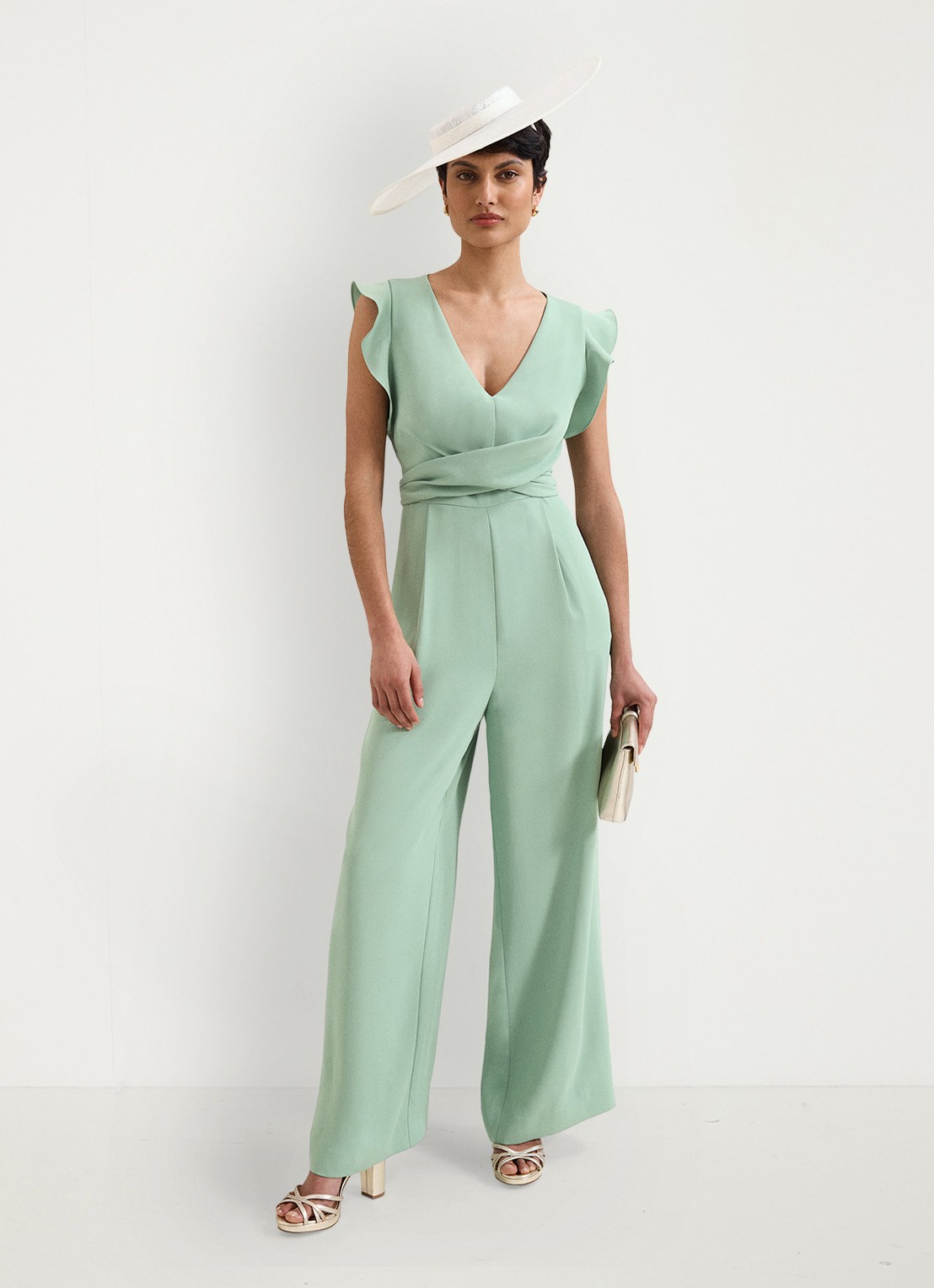 Phase Eight Ayla wide fit jumpsuit met V-hals - voorkant 7 green