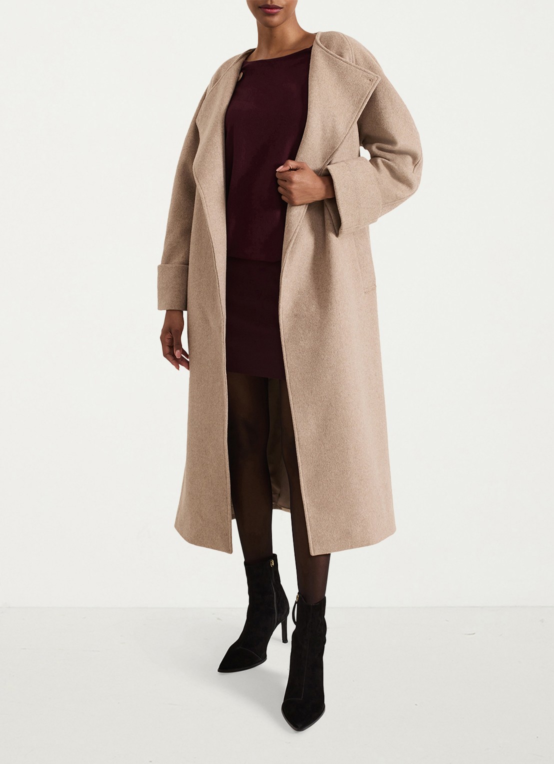 Phase Eight Becca mini fijngebreide jurk met vleermuismouw - detail 7 bordeauxrood