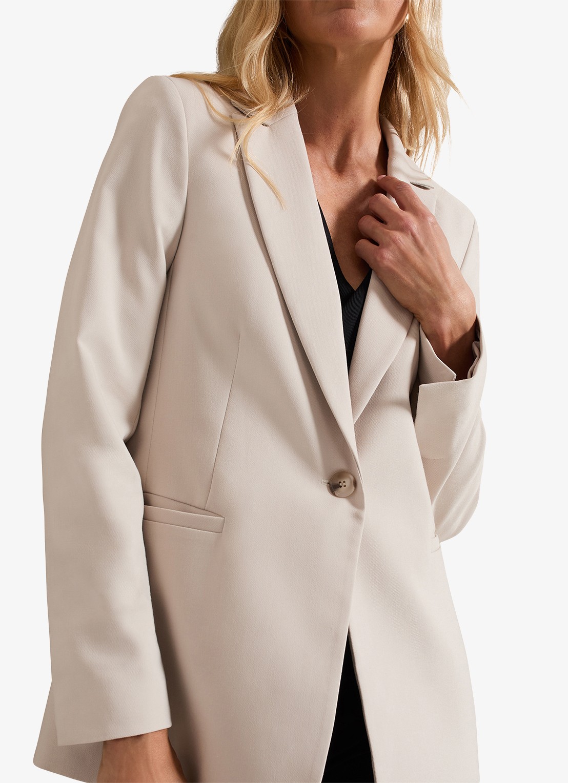 Phase Eight Belle blazer met paspelzakken - detail 4 creme