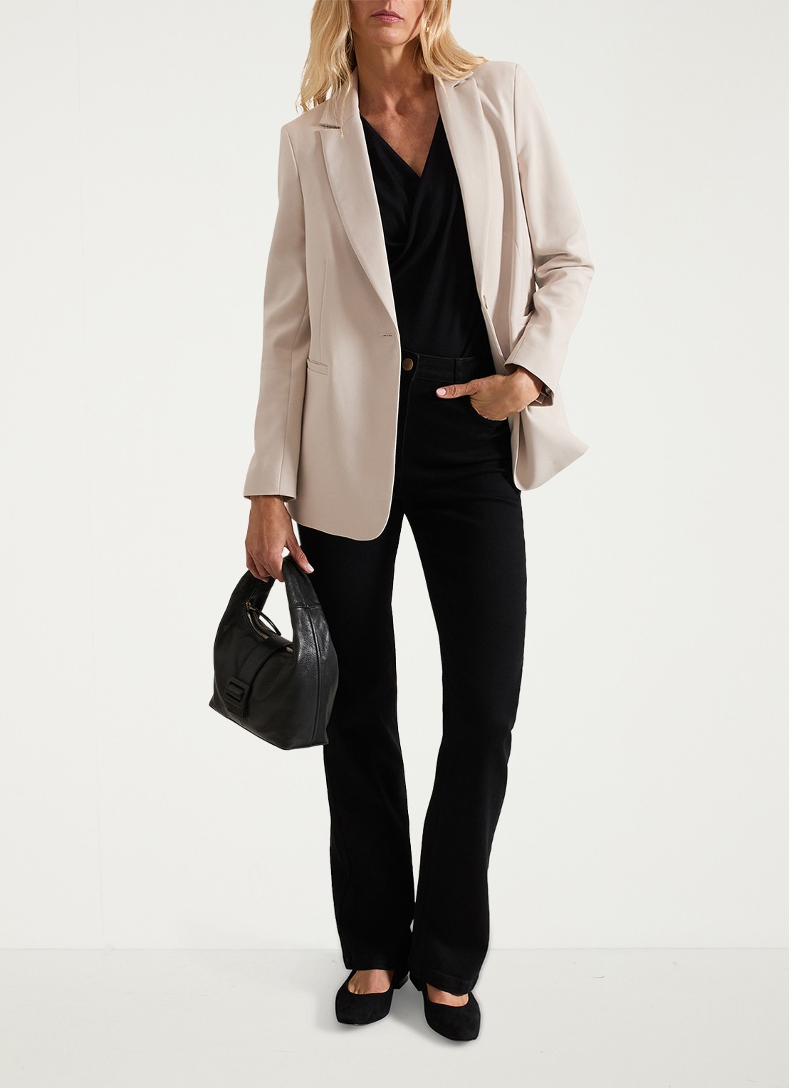 Phase Eight Belle blazer met paspelzakken - voorkant 2 creme