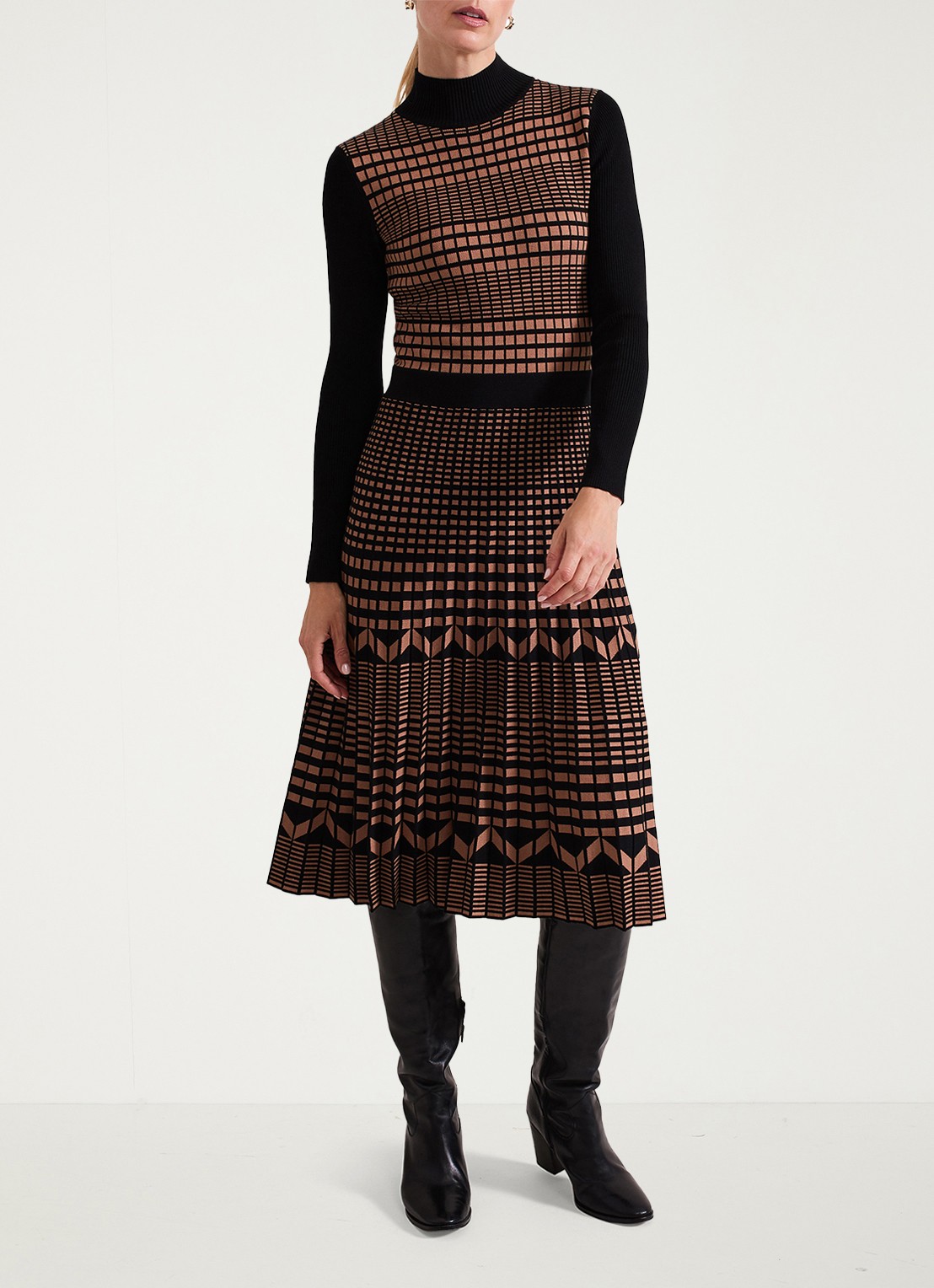 Phase Eight Bethan midi jurk met grafische print - detail 2 roestbruin