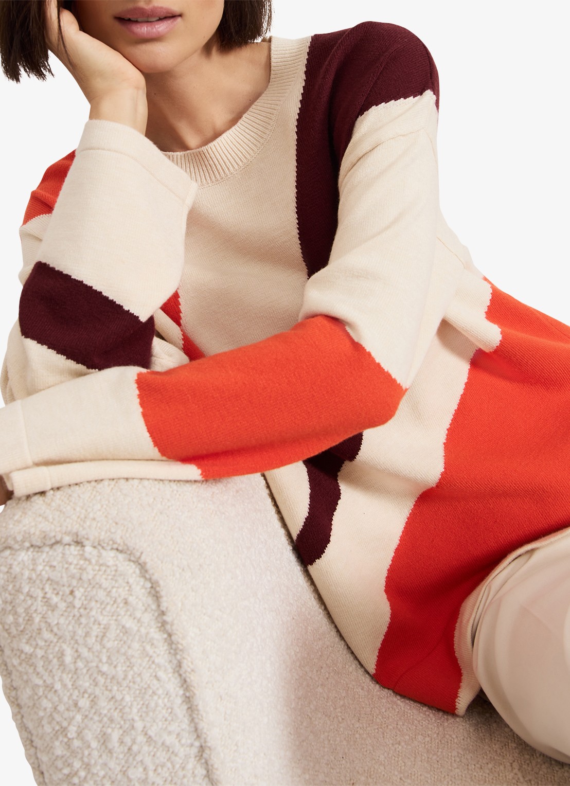 Phase Eight Bettie fijngebreide trui met colour blocking - detail 4 creme