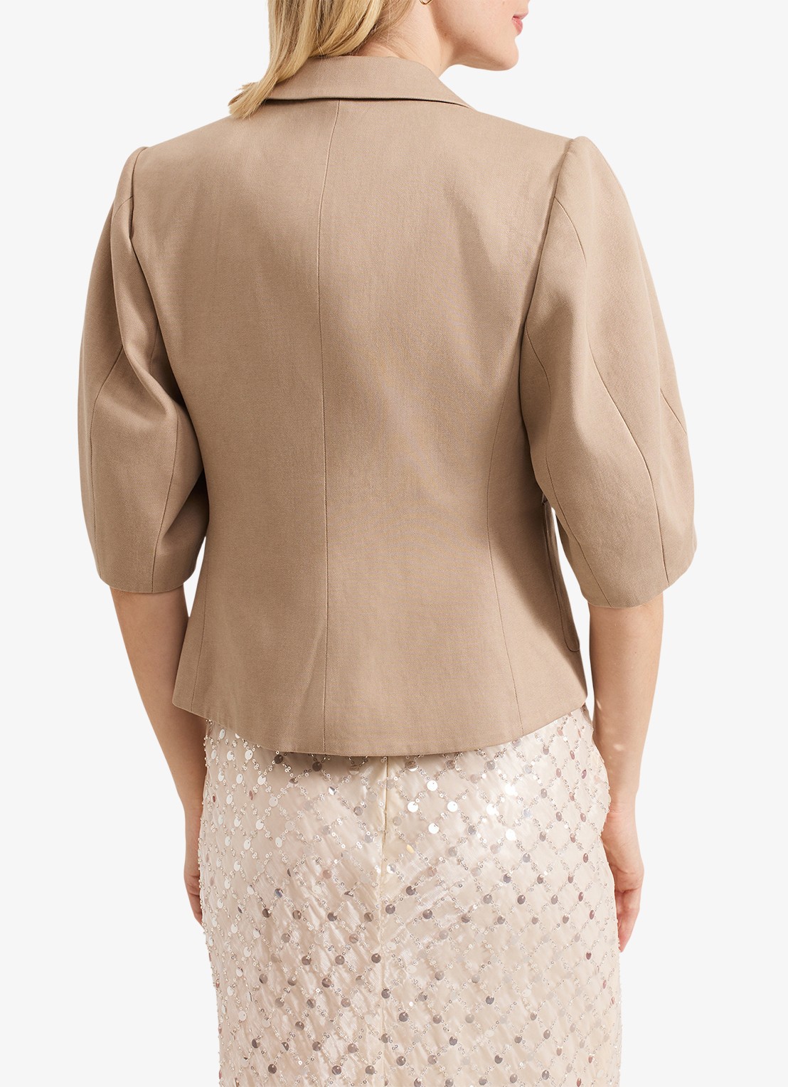 Phase Eight Blackwell cropped blazer  - achterkant beige