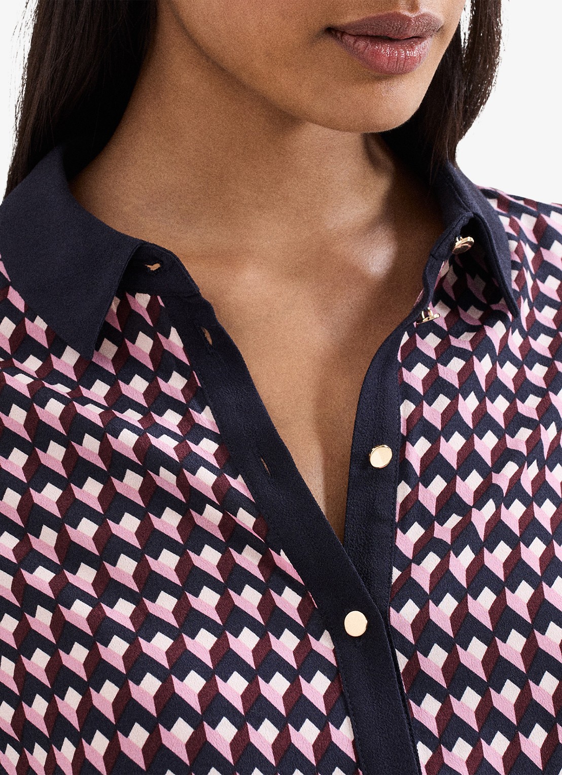 Phase Eight Briar blouse met grafische print - detail 5 donkerblauw