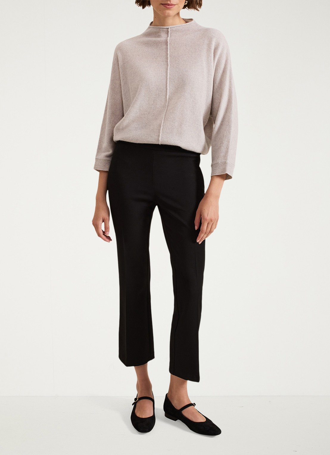 Phase Eight Carly mid waist cropped straight fit broek - voorkant 3 zwart
