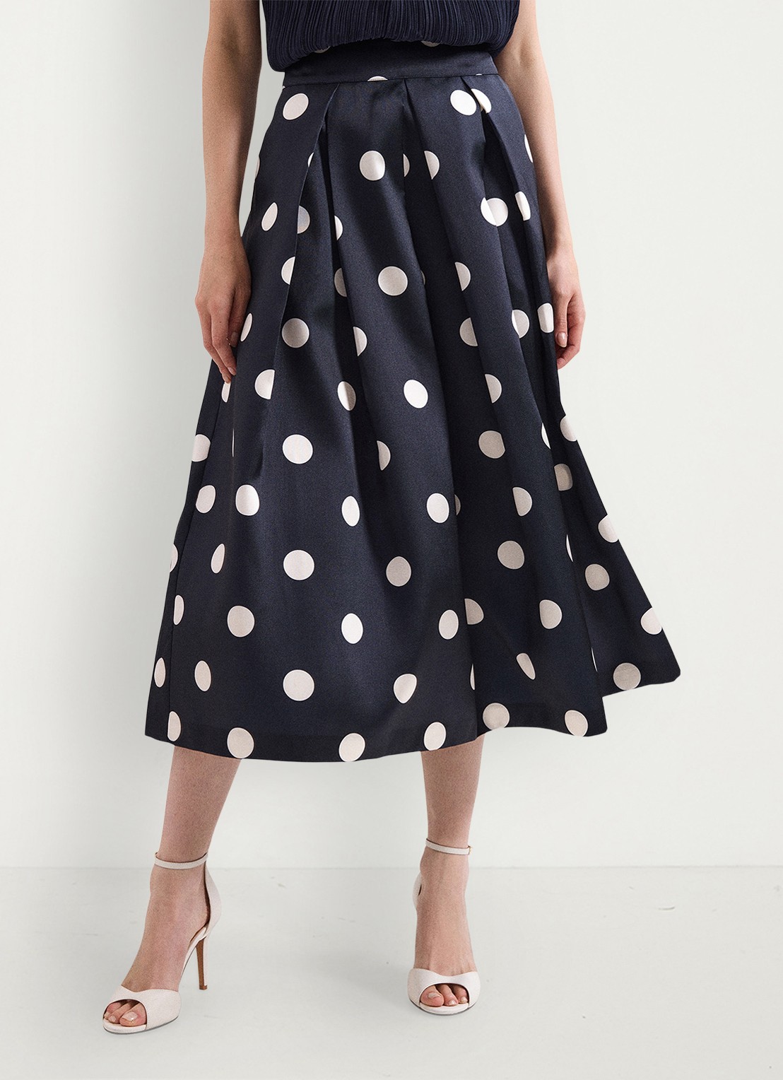 Phase Eight Celeste midi rok met stippenprint - voorkant 8 donkerblauw