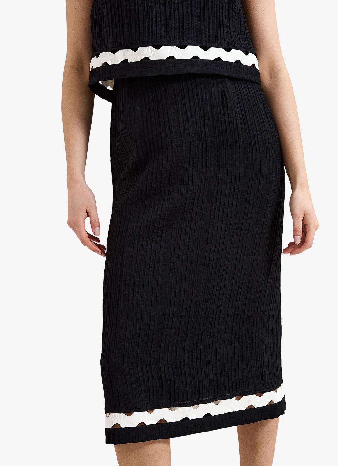 Phase Eight Claire midi jurk met split - detail 3 zwart