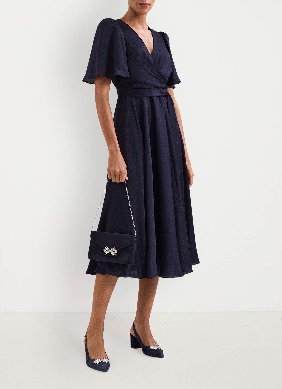 Phase Eight Clutch van suède - detail 7 donkerblauw