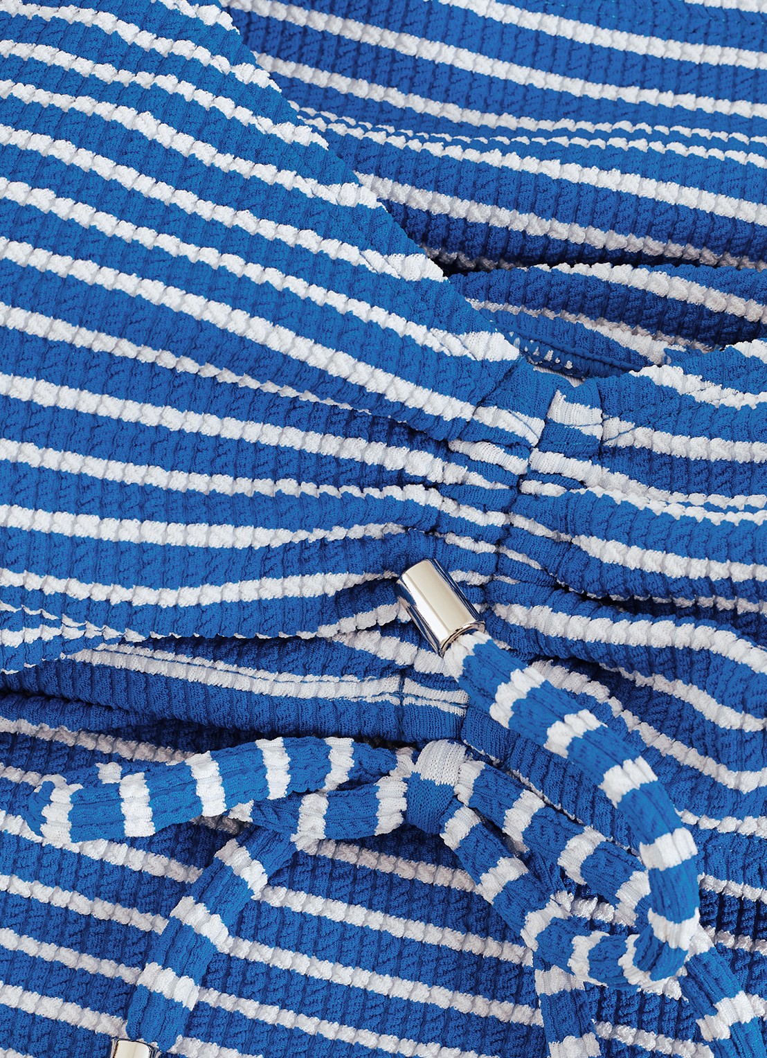 Phase Eight Colbalt bikinitop met streepprint - detail 4 kobaltblauw