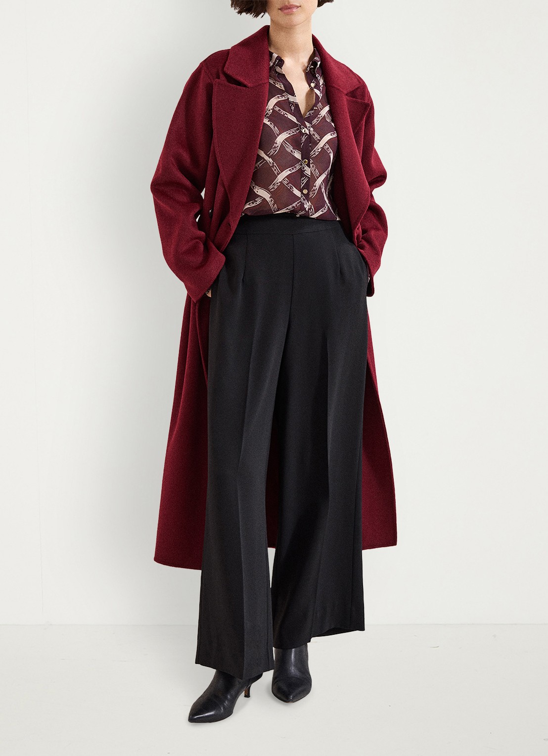 Phase Eight Cora blouse met print - detail 5 donkerrood