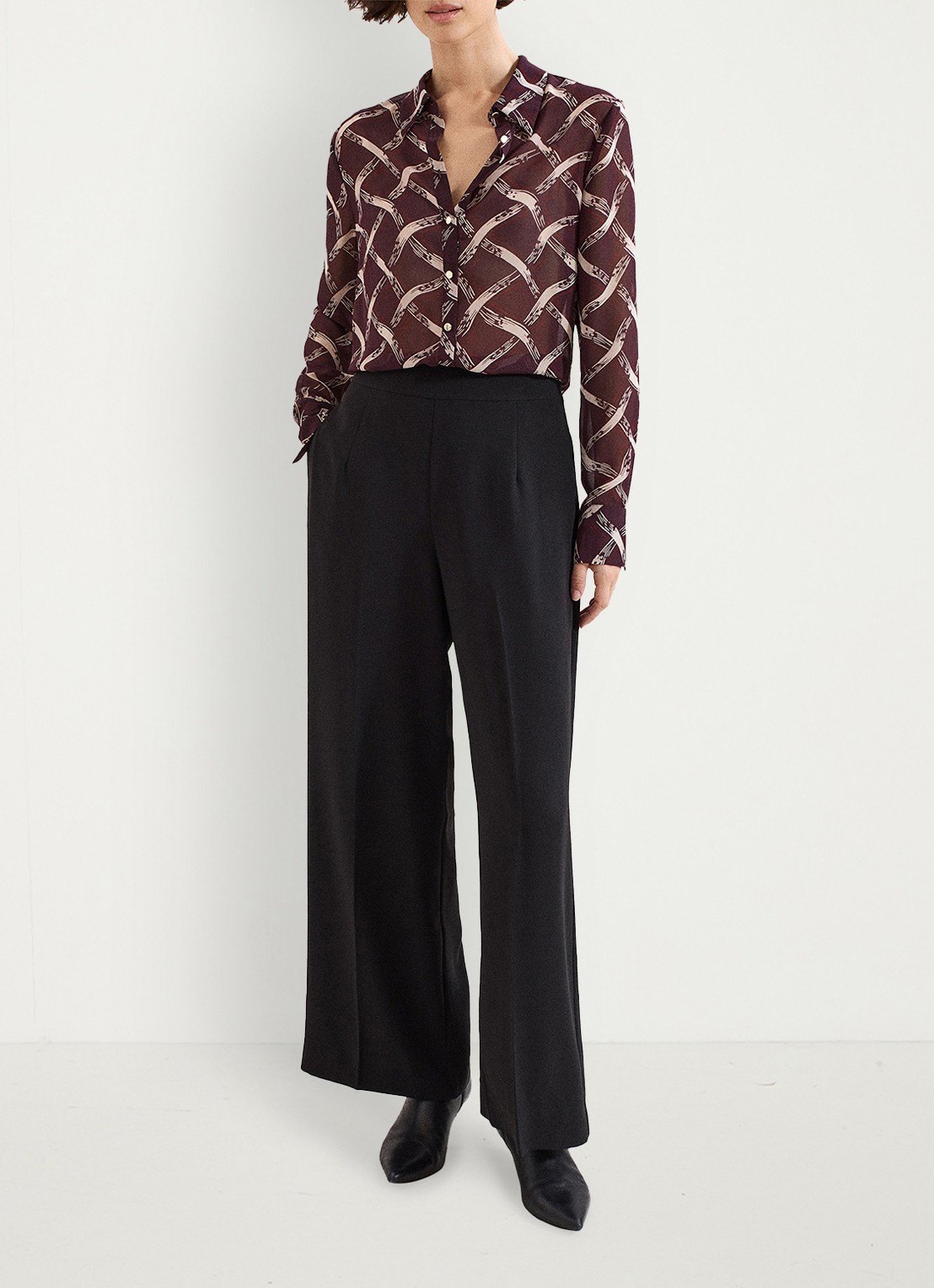 Phase Eight Cora blouse met print - voorkant 8 donkerrood