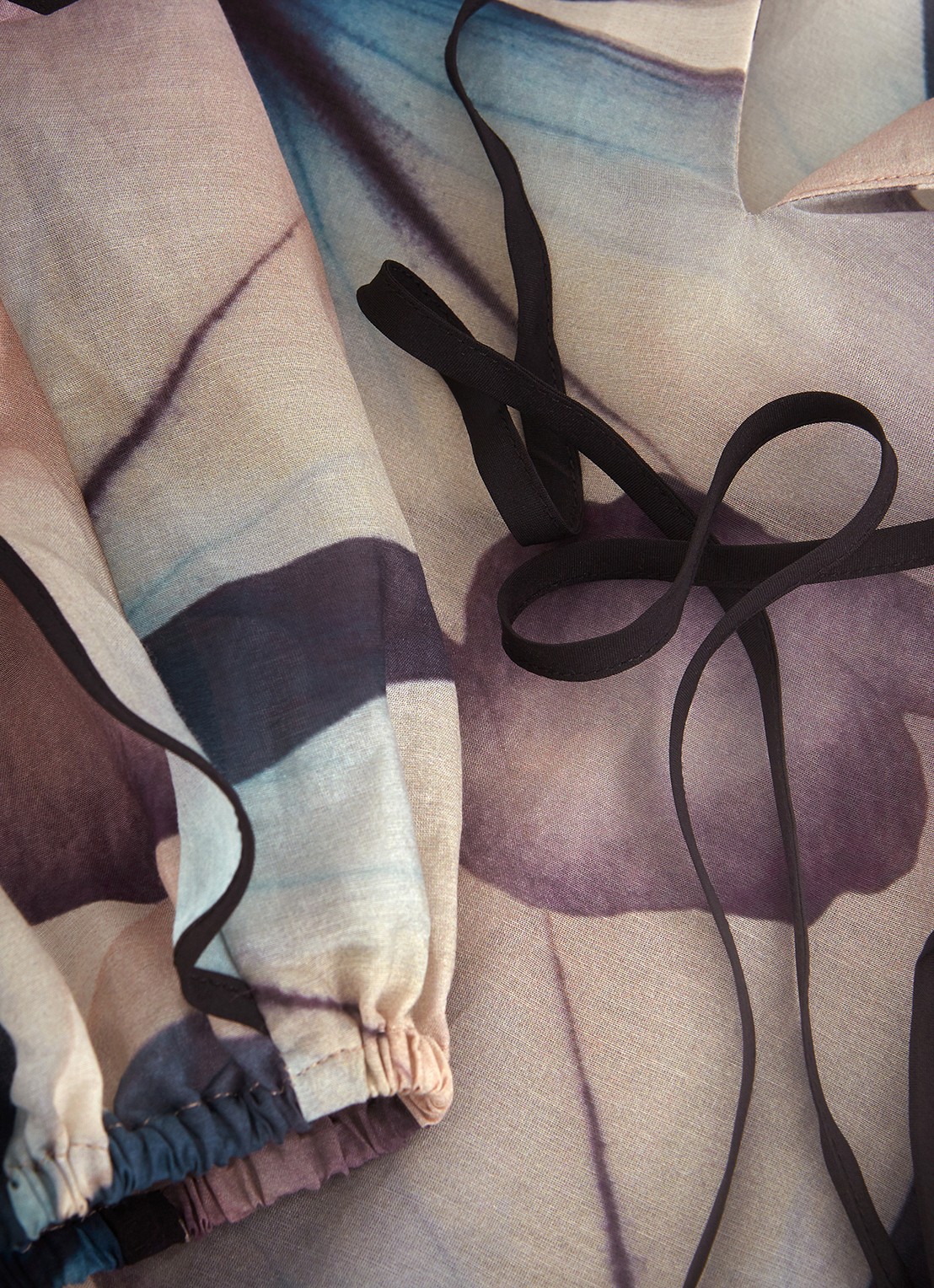 Phase Eight Cosmos tuniek van zijde - detail 7 lichtroze