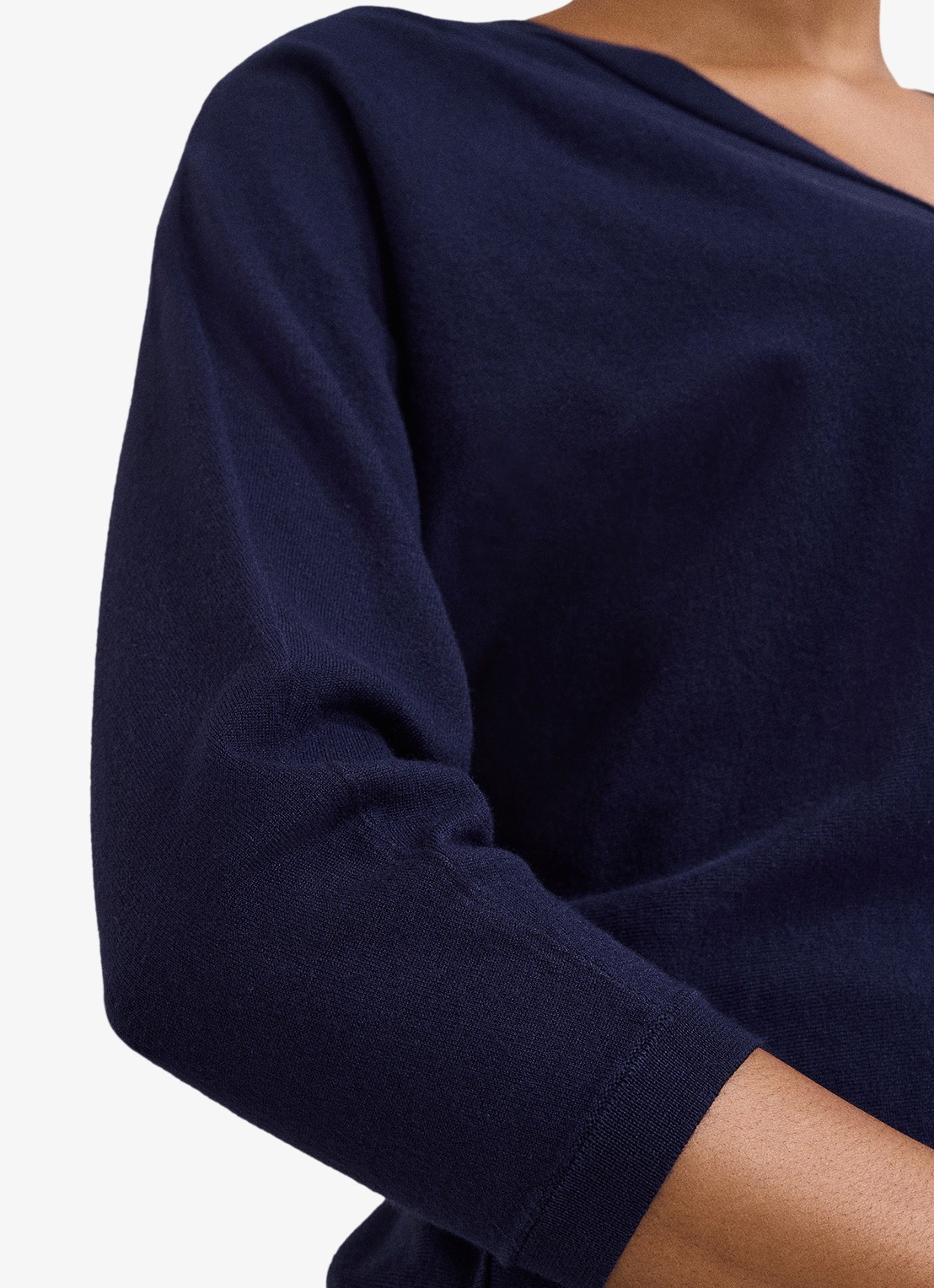 Phase Eight Cristine fijngebreid vest met vleermuismouw - detail 4 donkerblauw