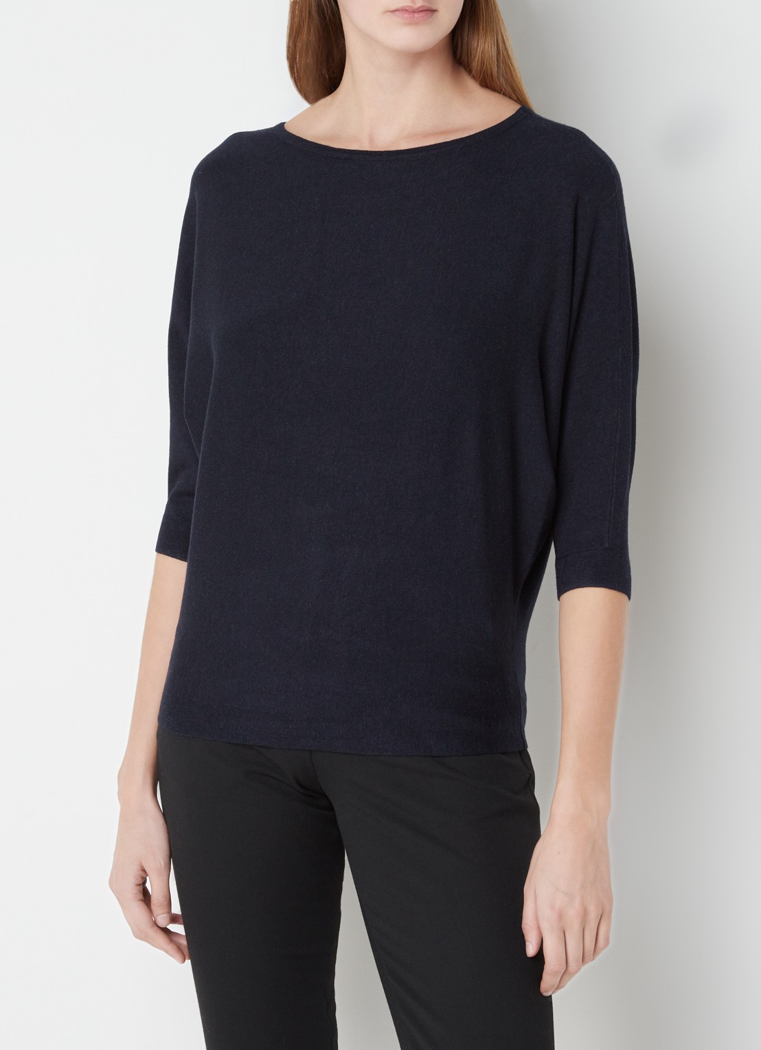 Phase Eight Cristine fijngebreide top  - detail 6 donkerblauw