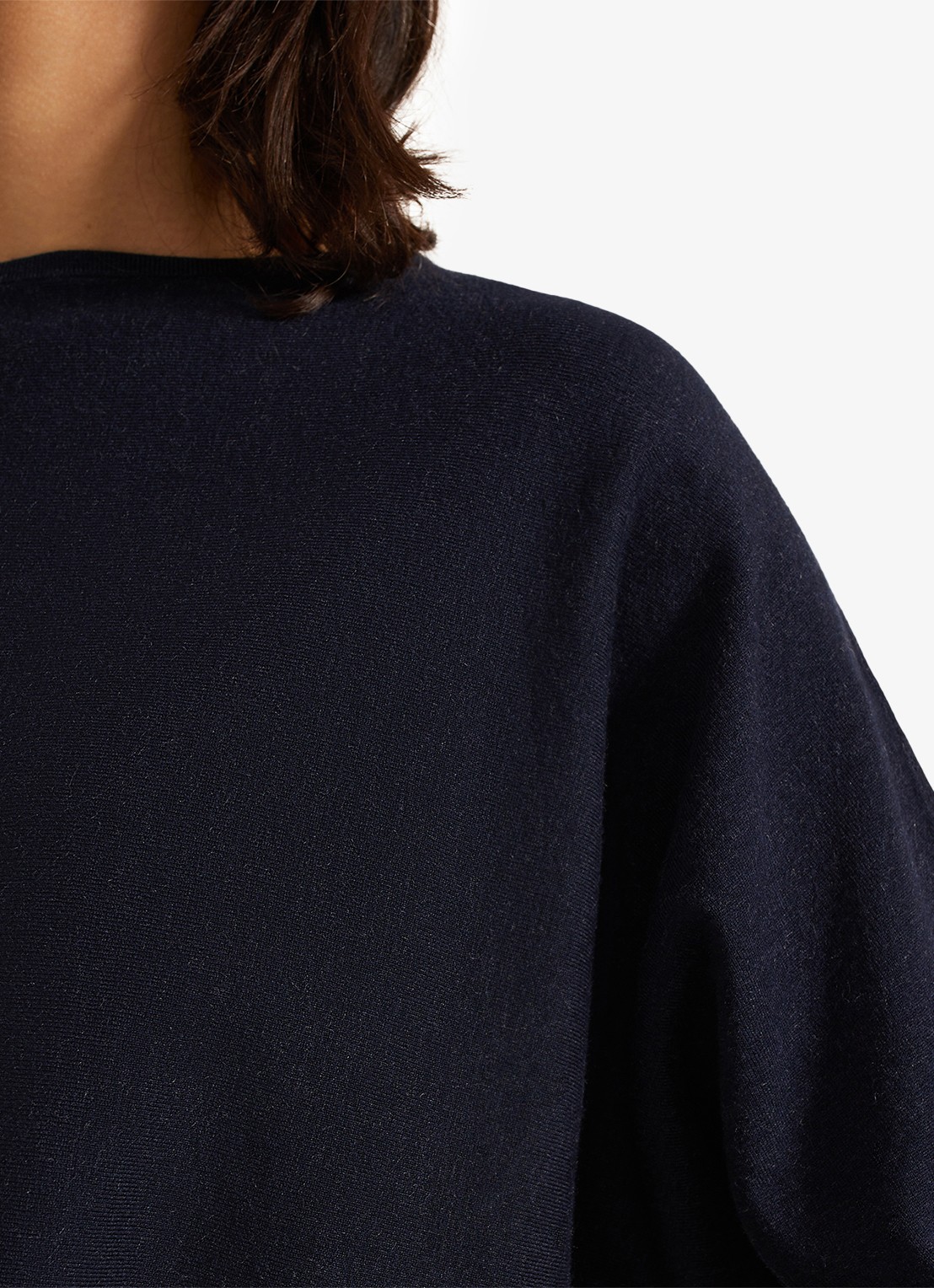 Phase Eight Cristine fijngebreide trui met stretch - detail 6 donkerblauw