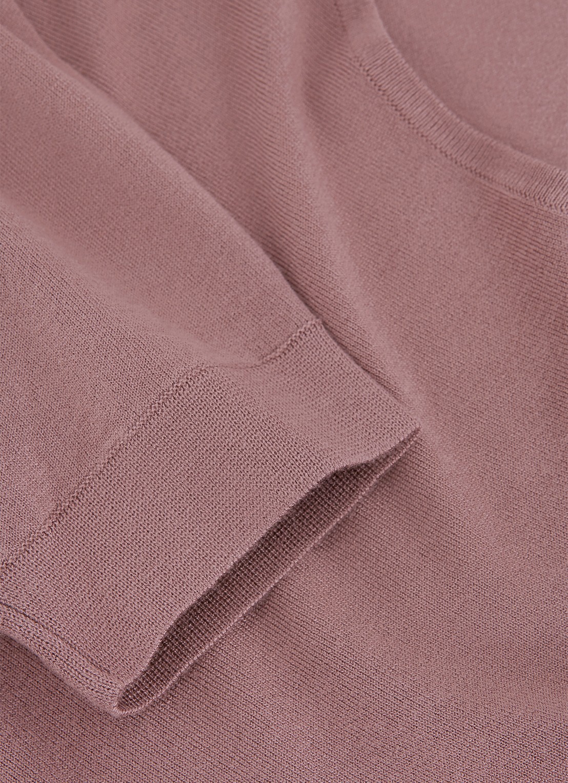 Phase Eight Cristine fijngebreide trui met vleermuismouw - detail 4 taupe