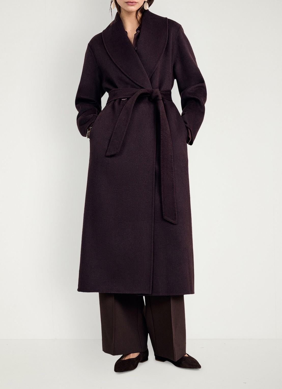 Phase Eight Daisy mantel in wolblend met strikceintuur - voorkant 7 aubergine