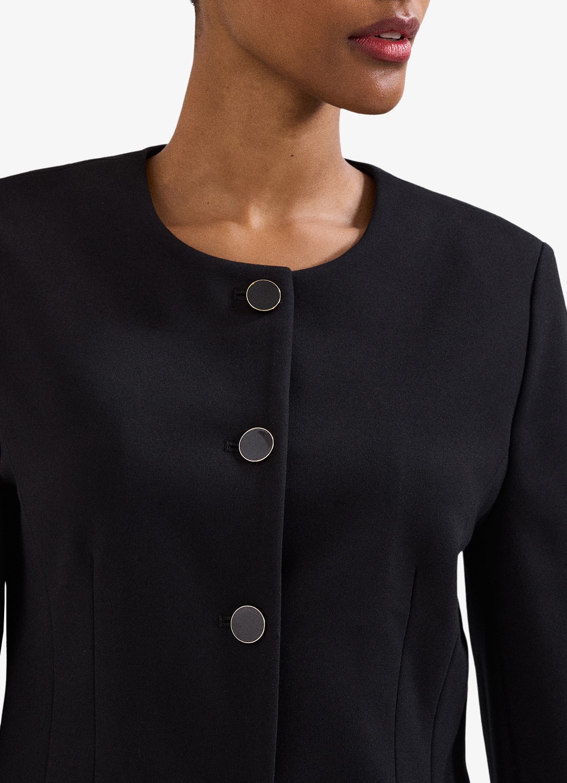 Phase Eight Danni blazer met schoudervulling - detail 4 zwart