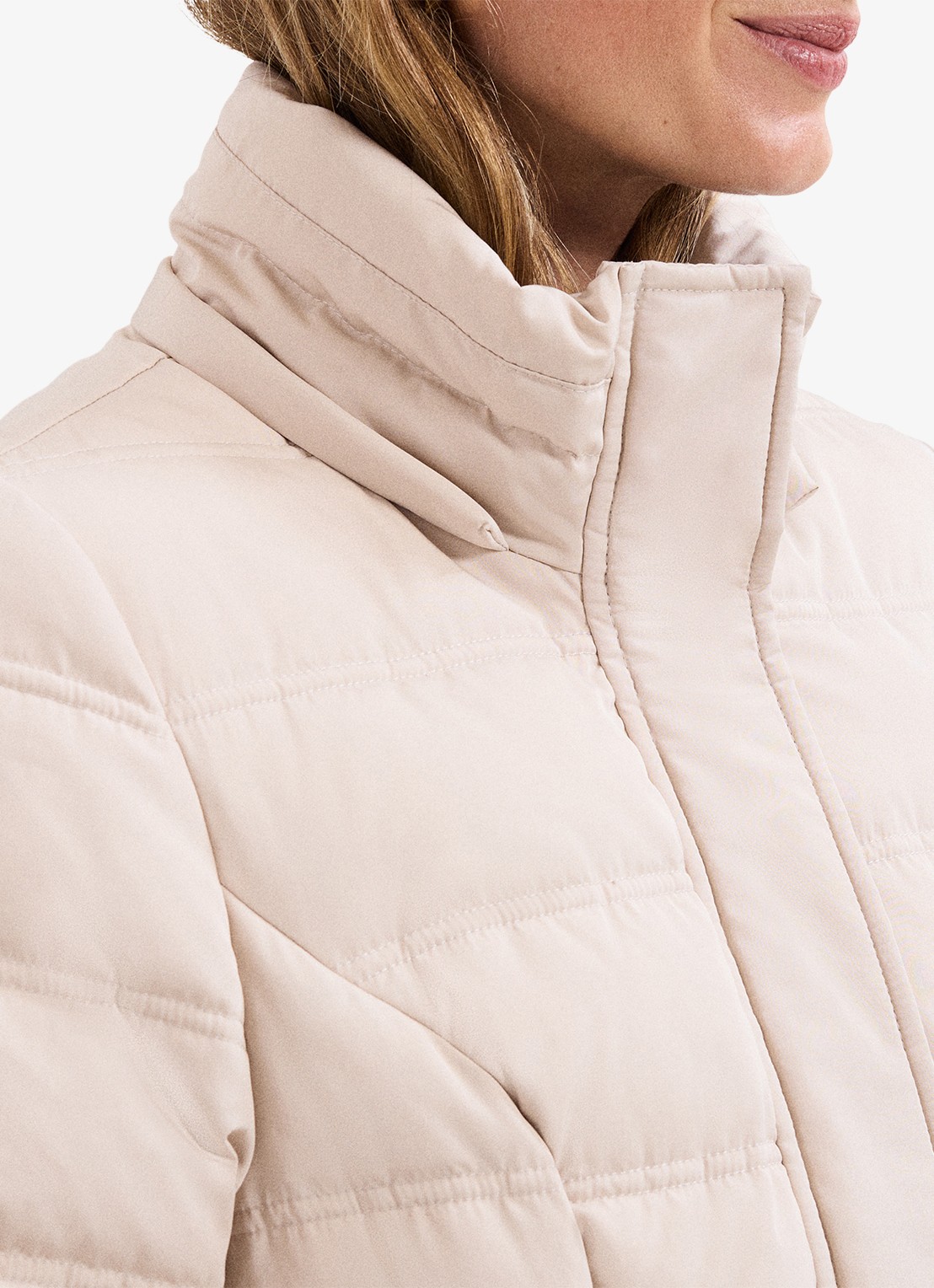 Phase Eight Dixie puffer jas met afneembare imitatiebontkraag - detail 7 gebroken wit