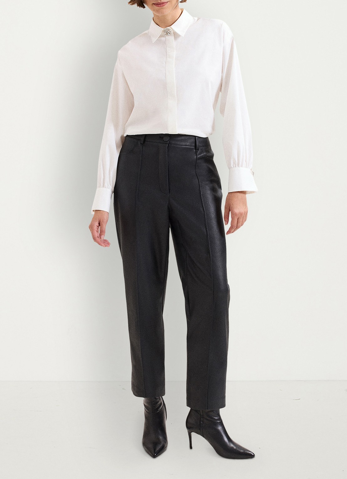 Phase Eight Dorothy blouse met strass - voorkant 3 wit