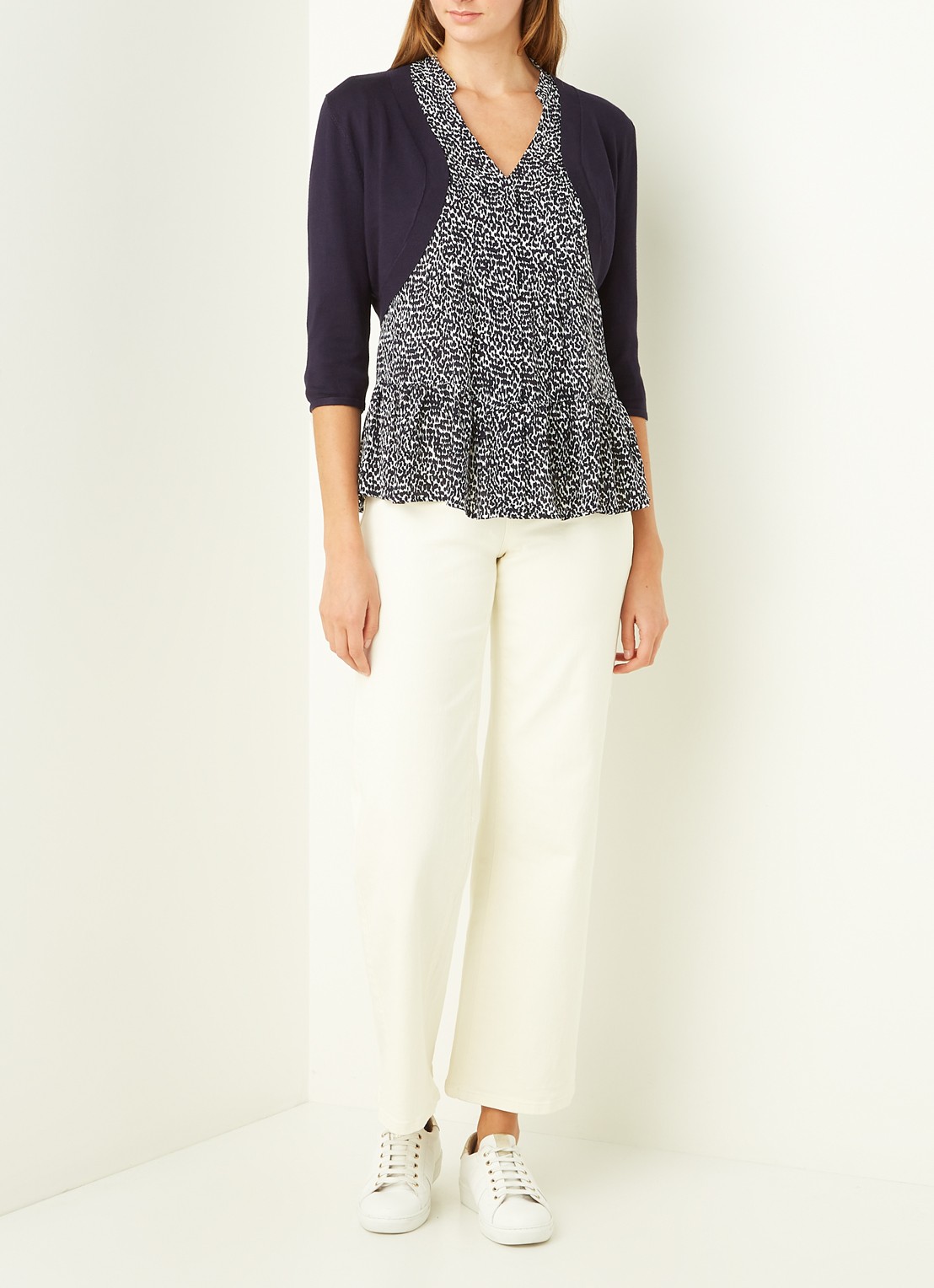 Phase Eight Elisha openvallende bolero met stretch - voorkant 3 donkerblauw