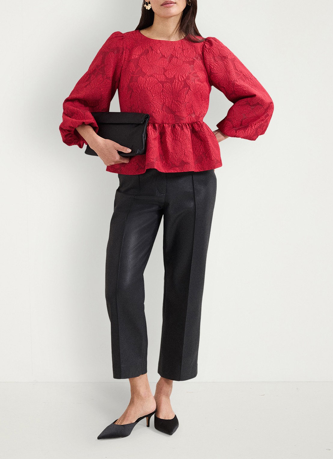 Phase Eight Ellis top met bloemenprint - voorkant 2 donkerrood