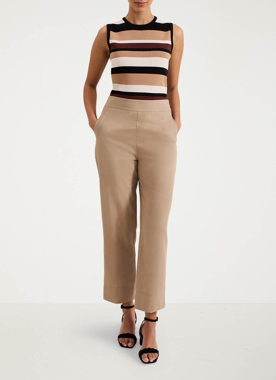 Phase Eight Ellwood high waist straight fit pantalon  - voorkant 3 camel