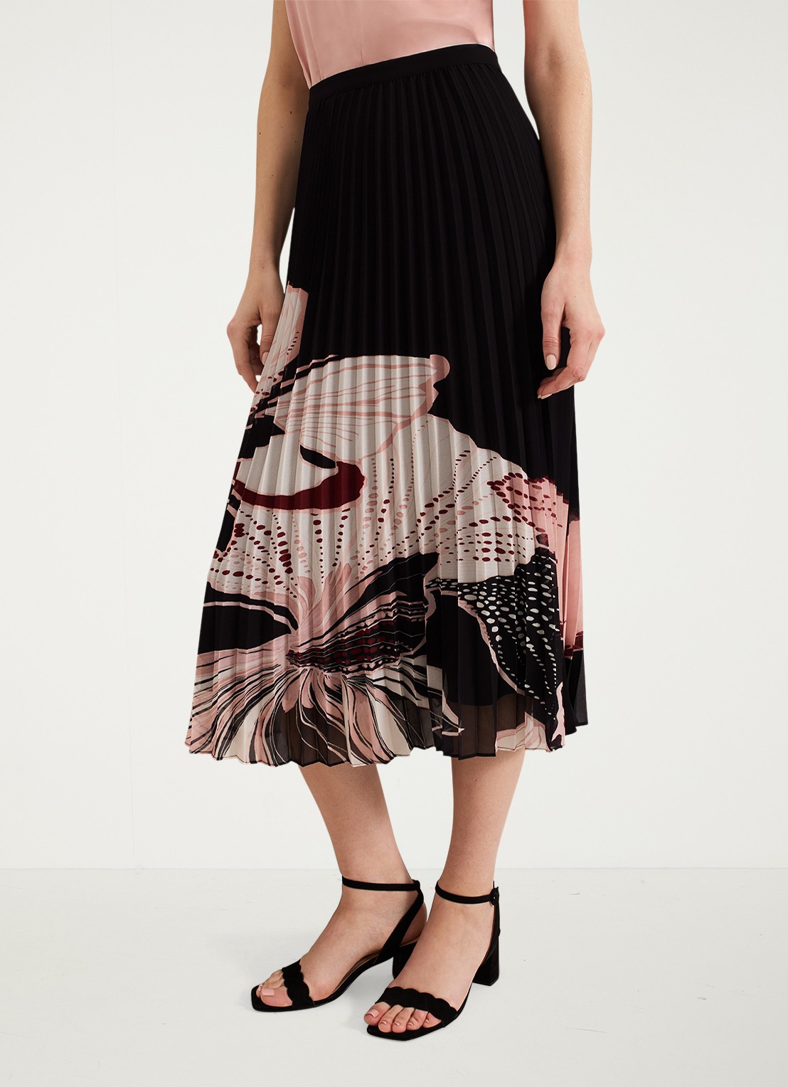 Phase Eight Elmina midi rok met bladprint en plissé  - detail 4 zwart