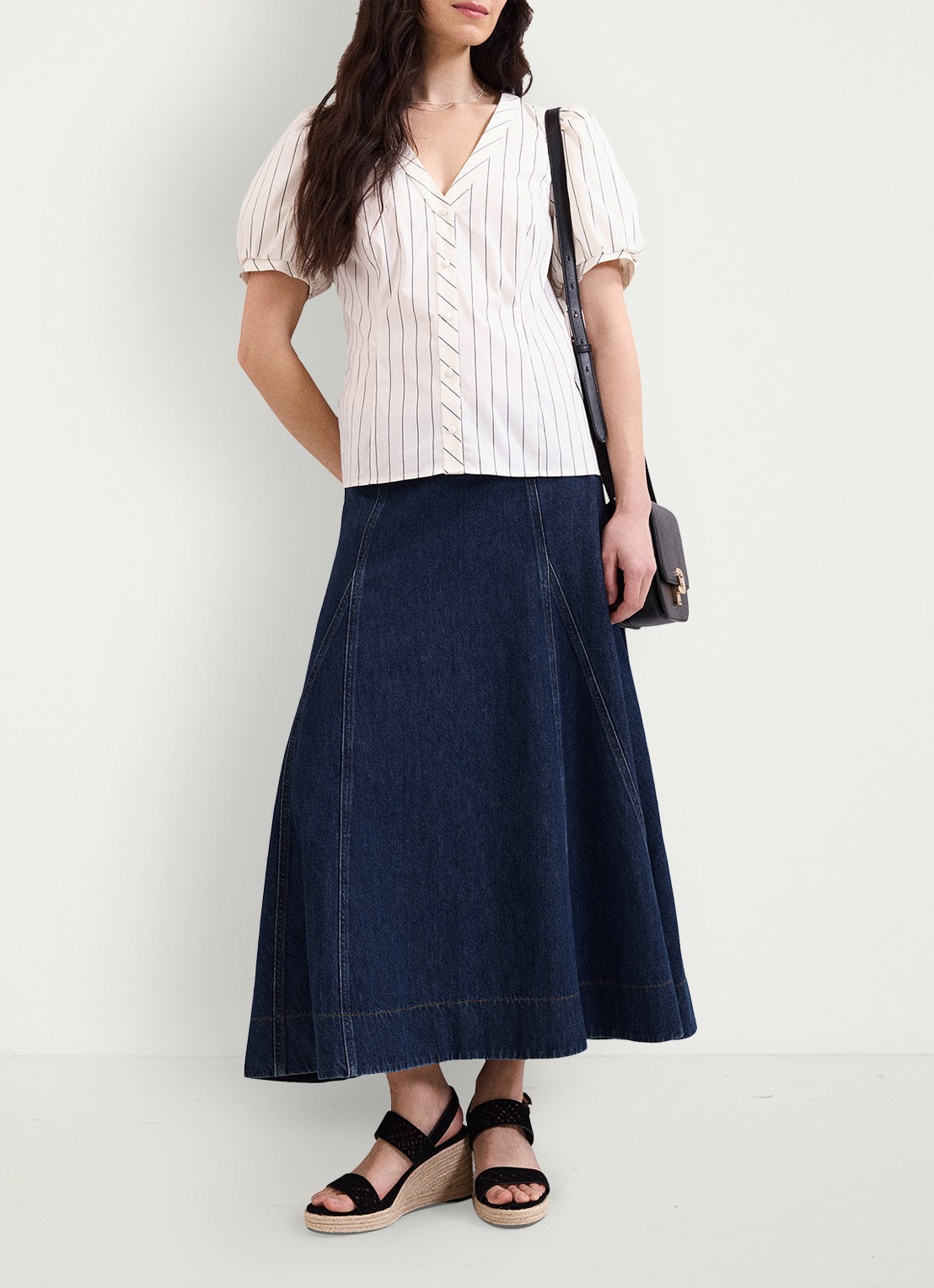 Phase Eight Elora blouse met streepprint - voorkant 2 wit