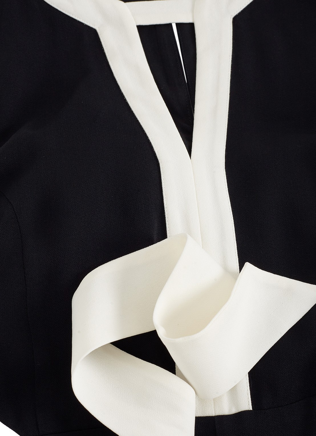 Phase Eight Elowen wide fit jumpsuit net strikceintuur - detail 6 zwart