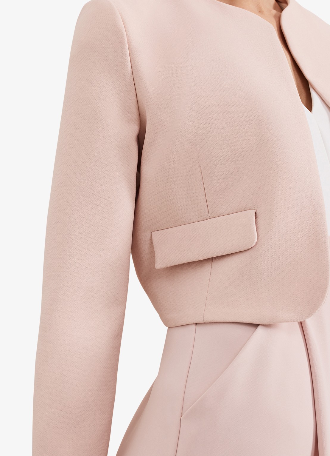 Phase Eight Emma bolero met klepzakken - detail 3 lichtroze