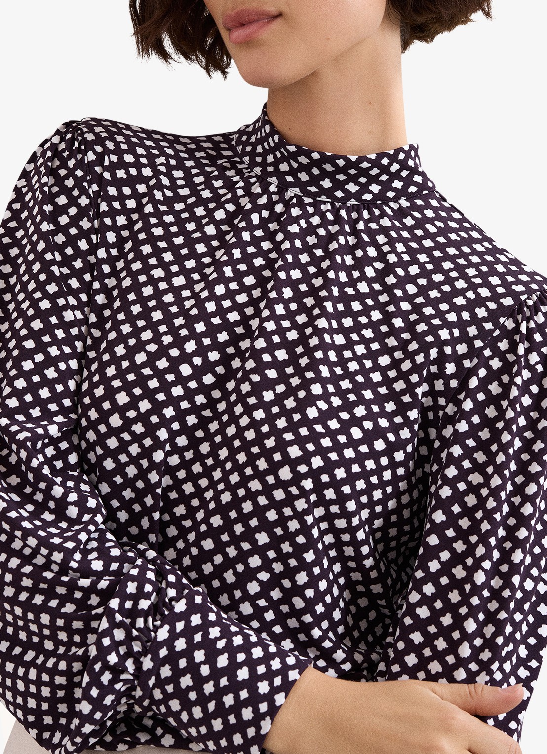 Phase Eight Esme blouse met grafische print - detail 2 paars