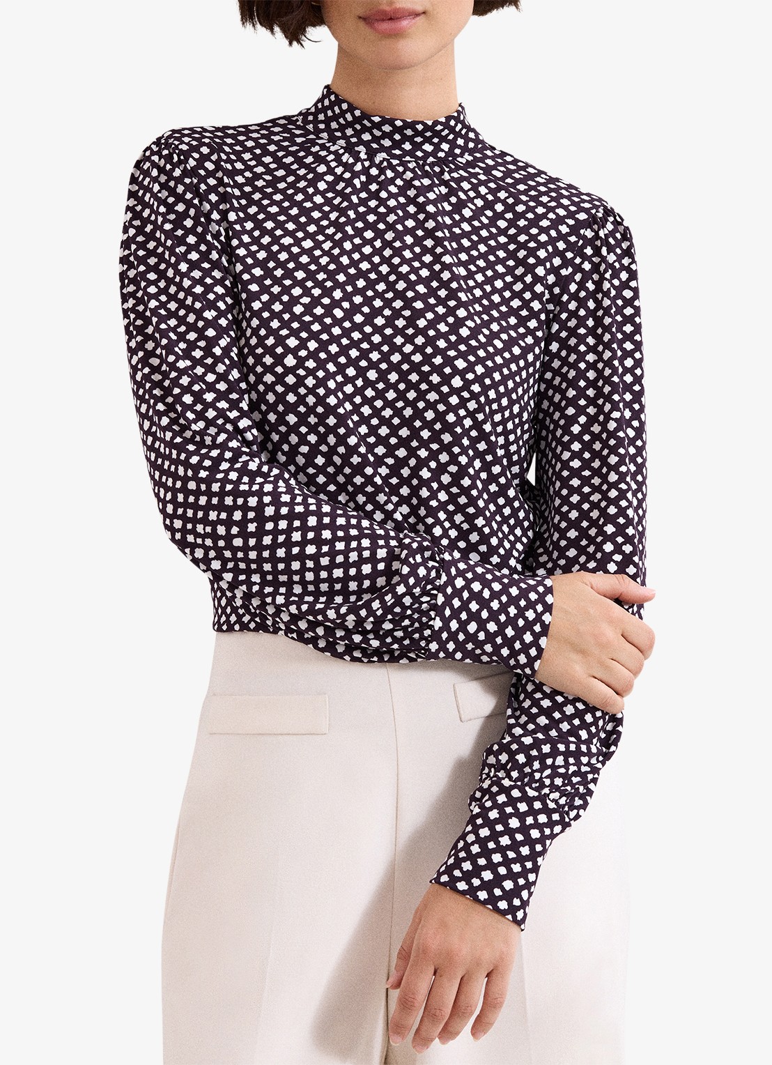 Phase Eight Esme blouse met stippenprint - detail paars
