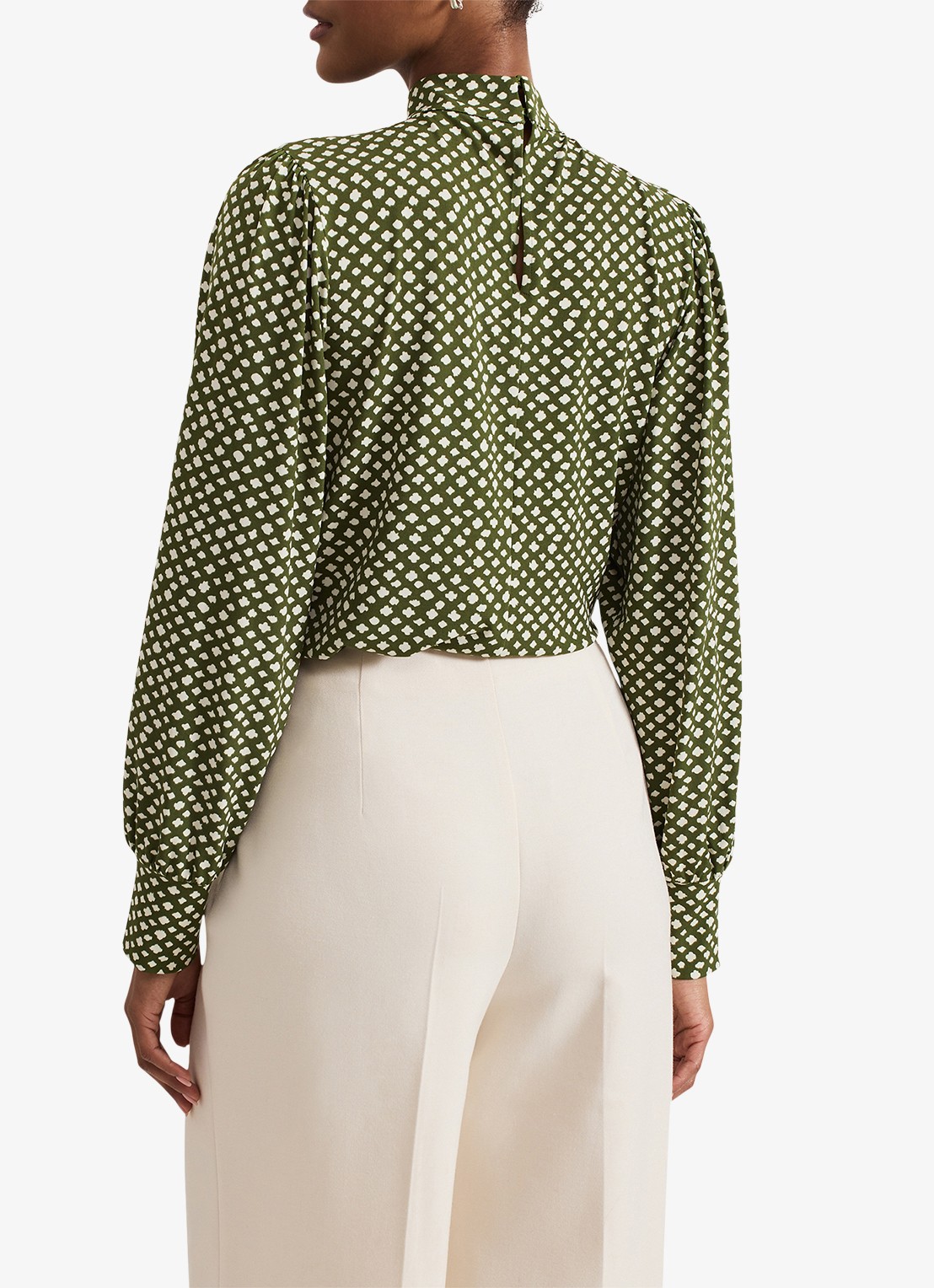 Phase Eight Esme top met grafische print - achterkant 6 olijfgroen