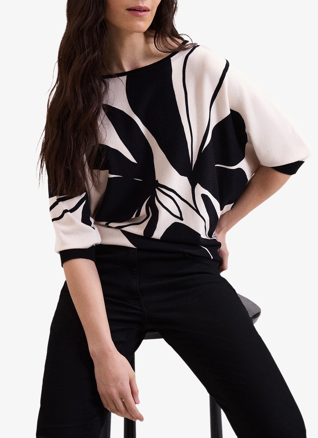 Phase Eight Faith Floral fijngebreide trui met print - detail 6 zwart