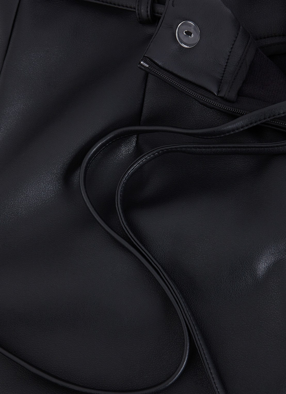 Phase Eight Finlay korte broek met strikceintuur - detail 6 zwart