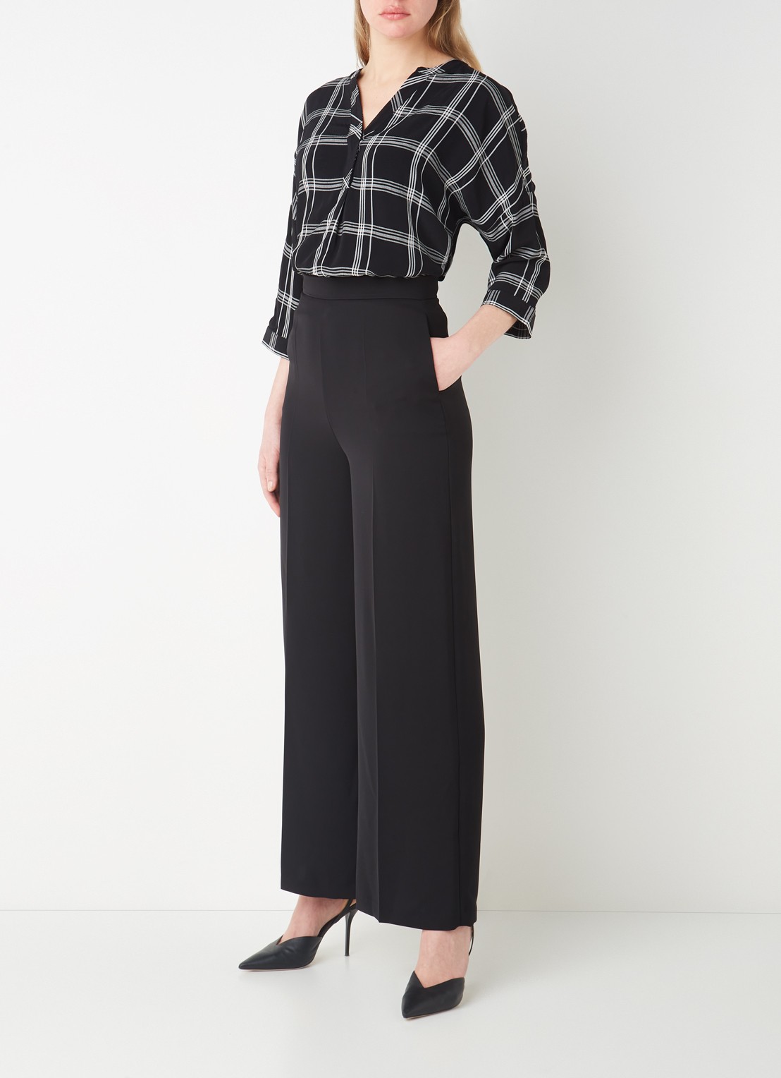 Phase Eight Florentine high waist wide fit pantalon met steekzakken - voorkant 3 zwart