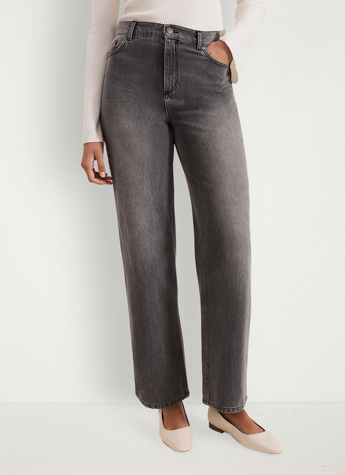 Phase Eight Frankie hiigh waist straight leg jeans met steekzakken - detail donkergrijs