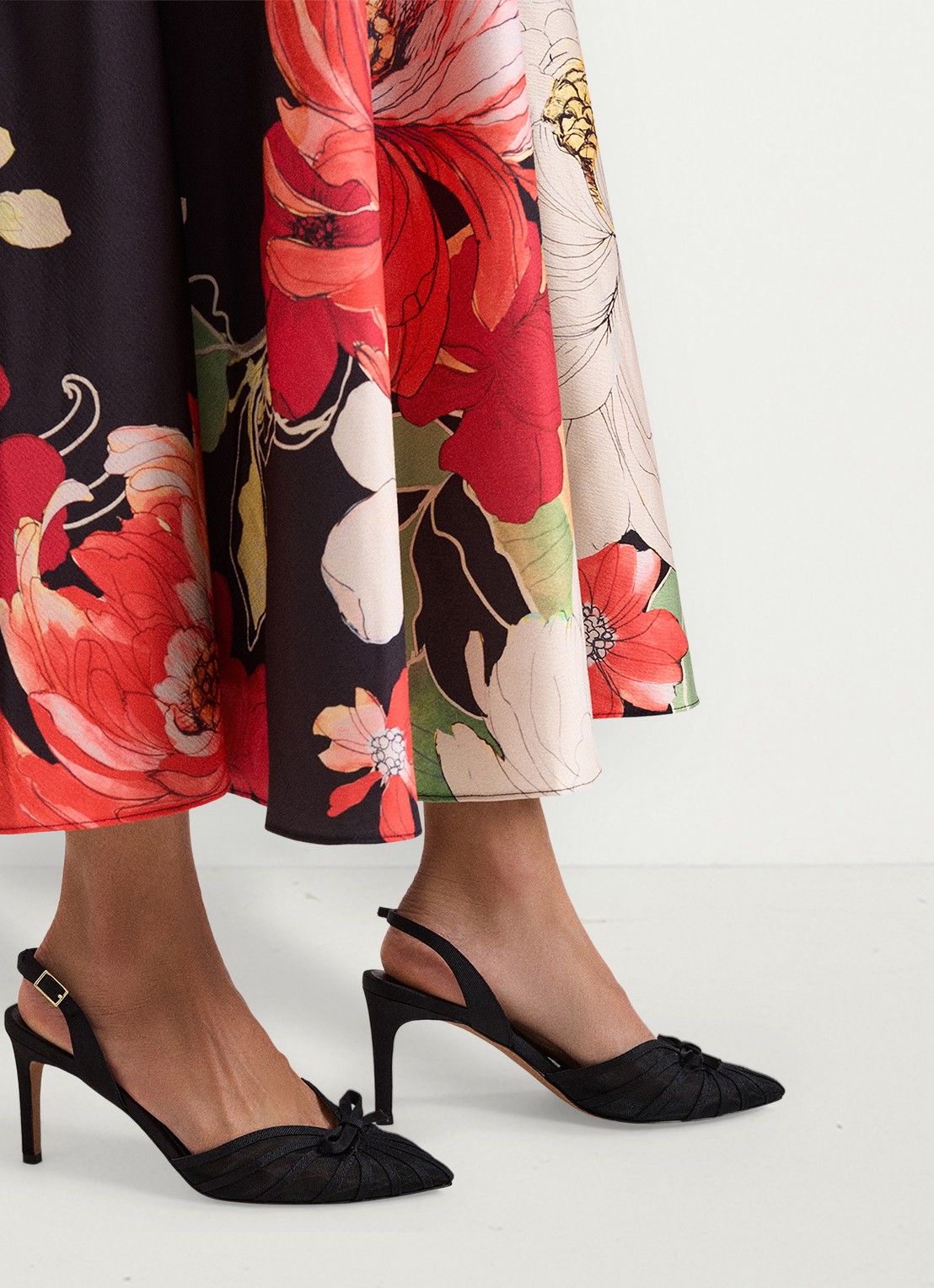Phase Eight Grosgrain slingback met strikdetail - detail 8 zwart