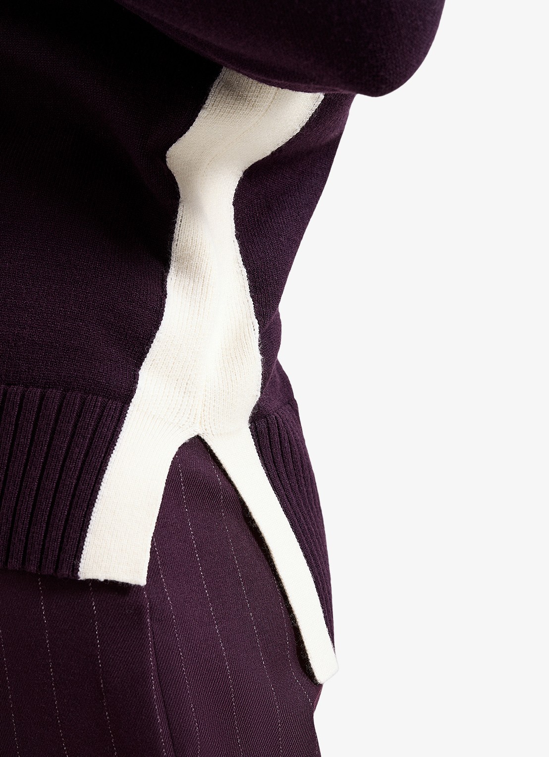 Phase Eight Hallie fijngebreide trui met gestreept detail - detail 6 aubergine