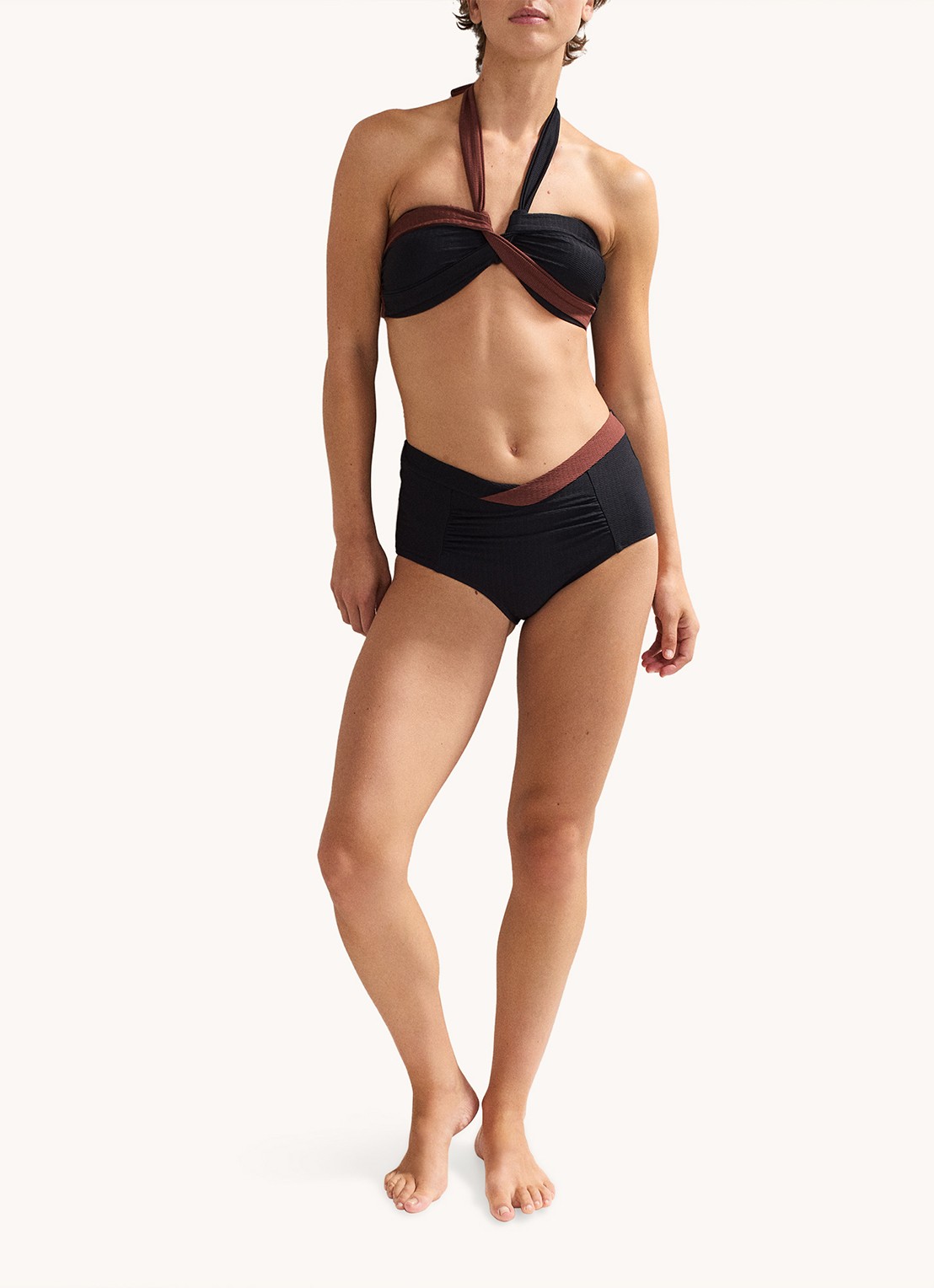 Phase Eight Halter bikinitop met structuur - voorkant 3 zwart