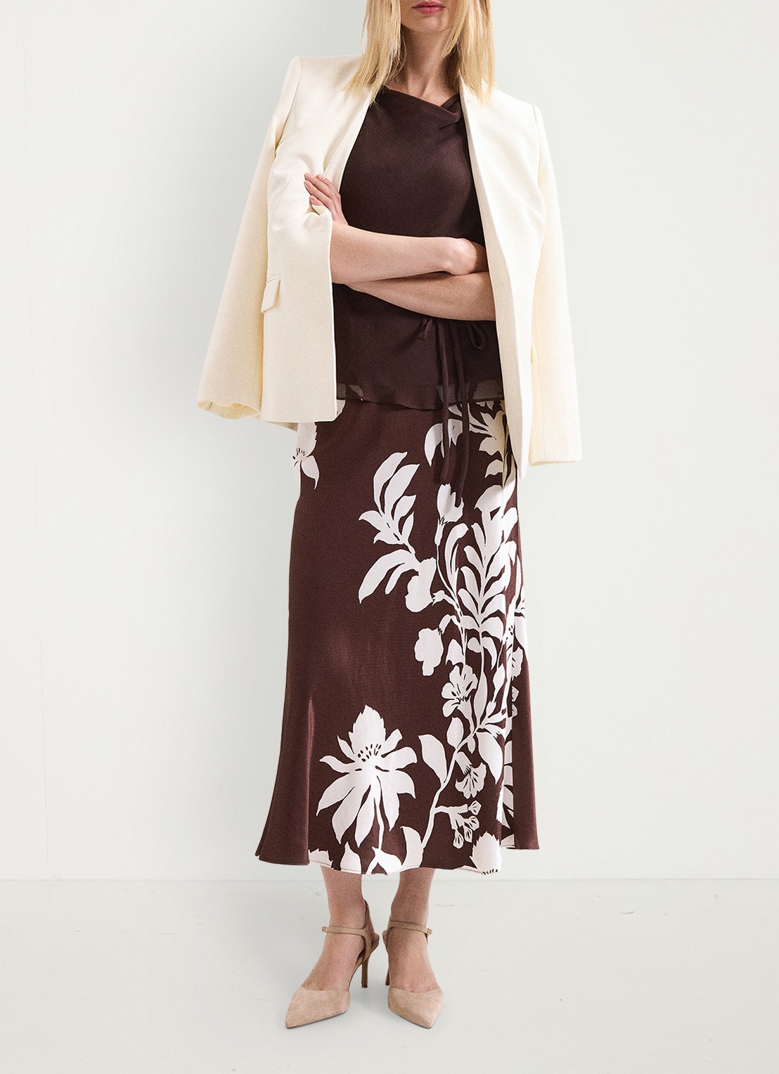 Phase Eight Hazel mouwloze top met strikceintuur - detail 6 bruin