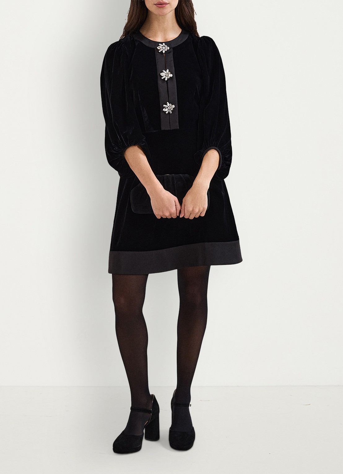 Phase Eight Heidi mini jurk met strass - voorkant 3 zwart