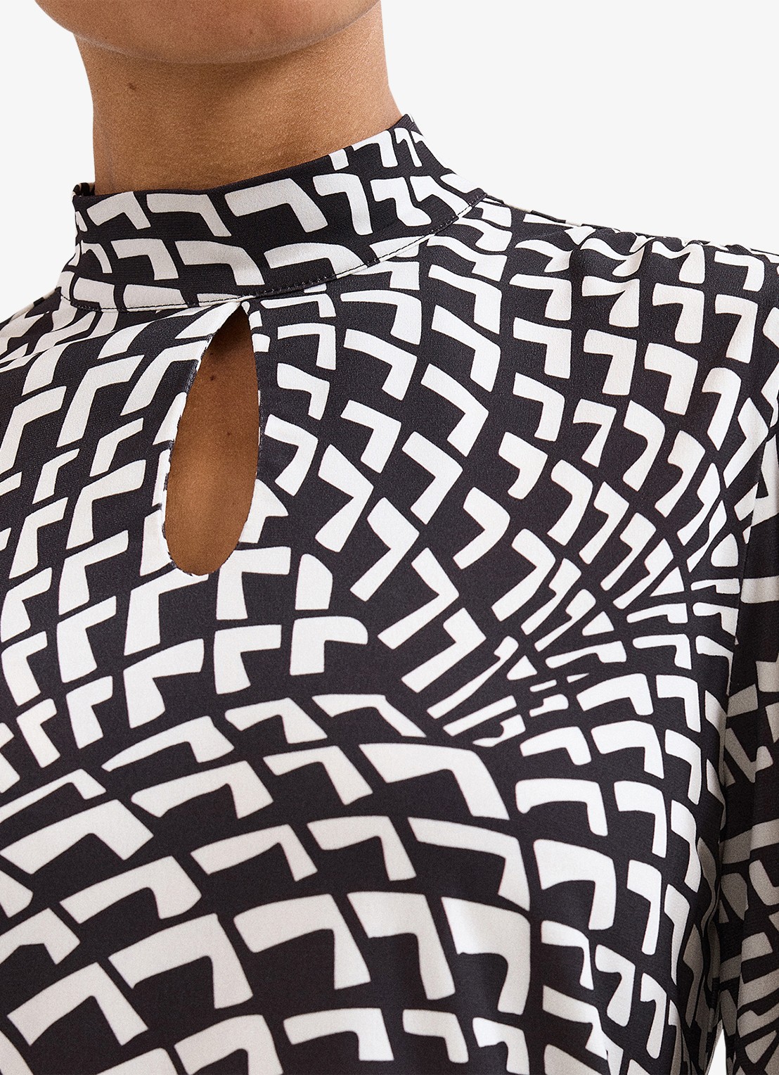 Phase Eight Isla tuniek met print en cut-out detail - detail 3 donkerbruin