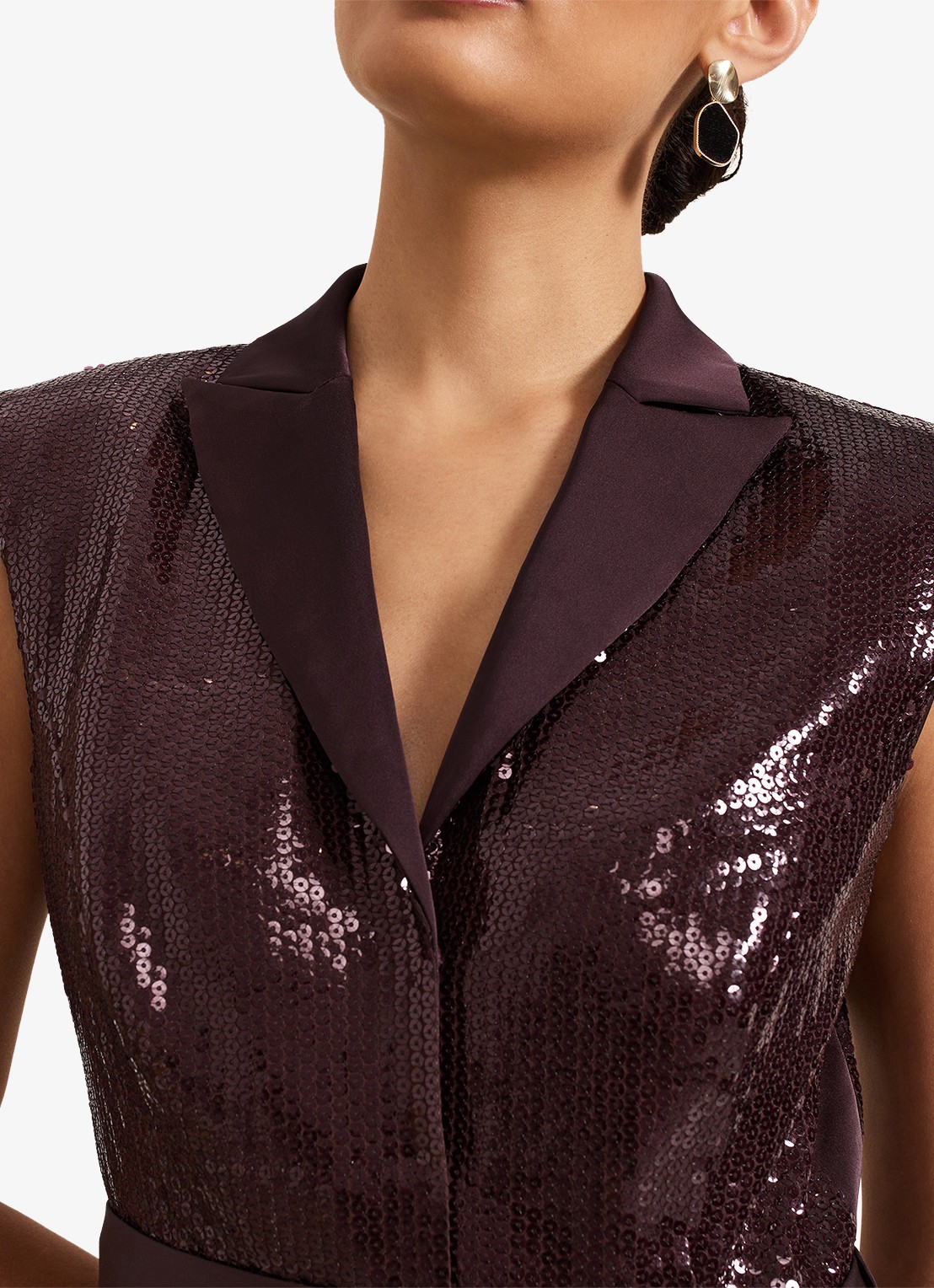 Phase Eight Ivey wide fit jumpsuit met pailletten en strikceintuur - detail 5 bordeauxrood