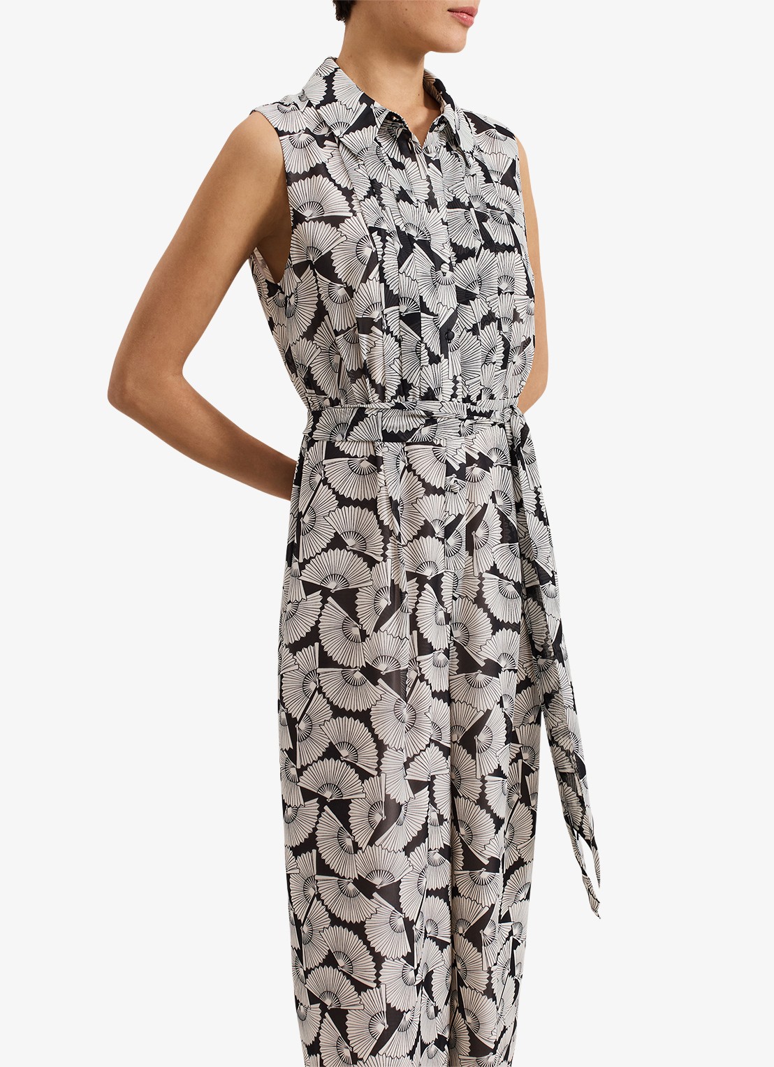 Phase Eight Janine wide fit jumpsuit met print en strikceintuur - detail 3 gebroken wit
