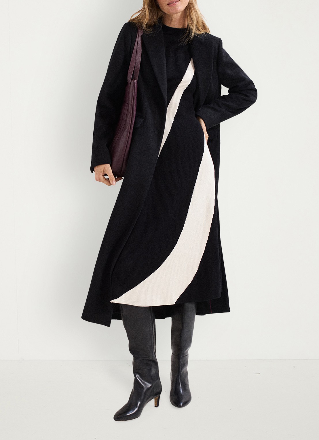 Phase Eight Julie ribgebreide midi jurk met print - detail 5 zwart