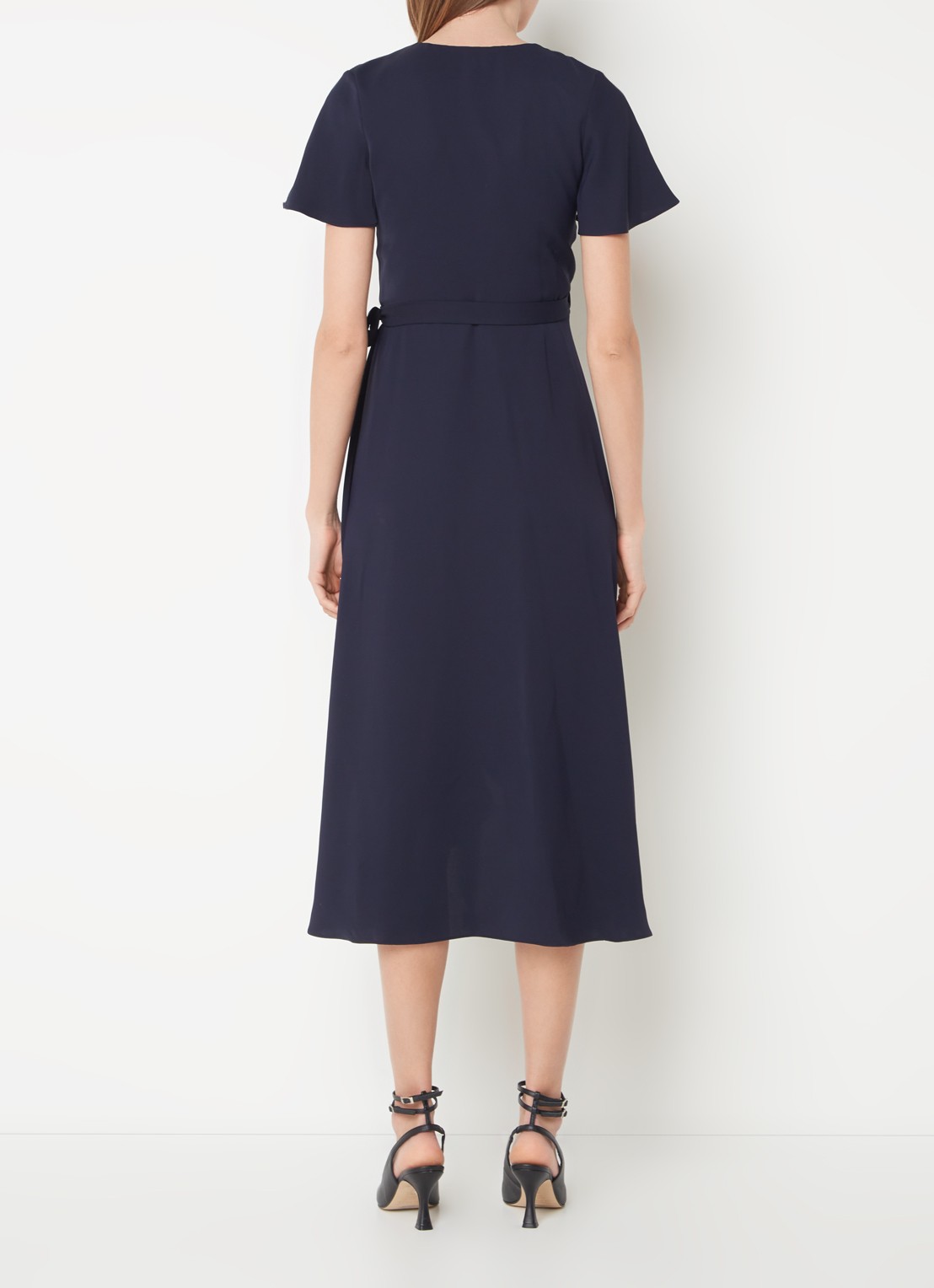 Phase Eight Julissa midi wikkeljurk met volant - achterkant donkerblauw